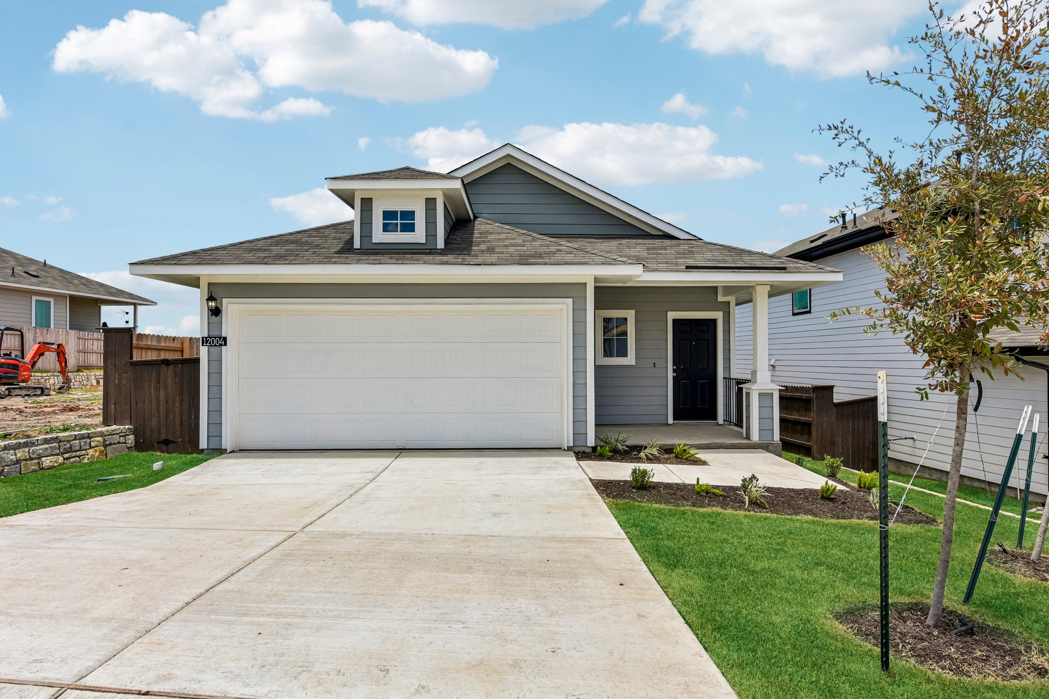 12004 Murano Dr — photo