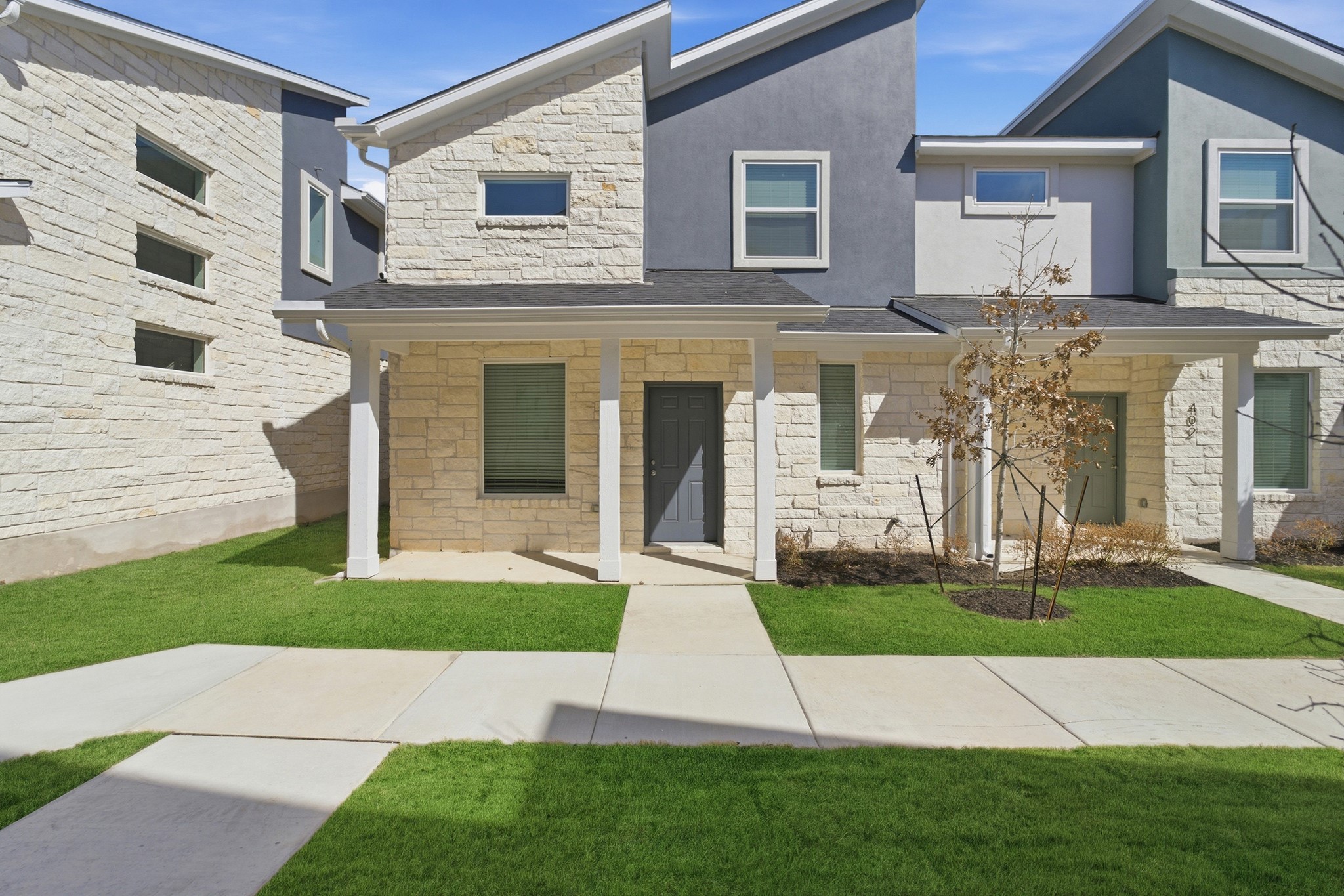 500 Municipal Dr 401 — photo