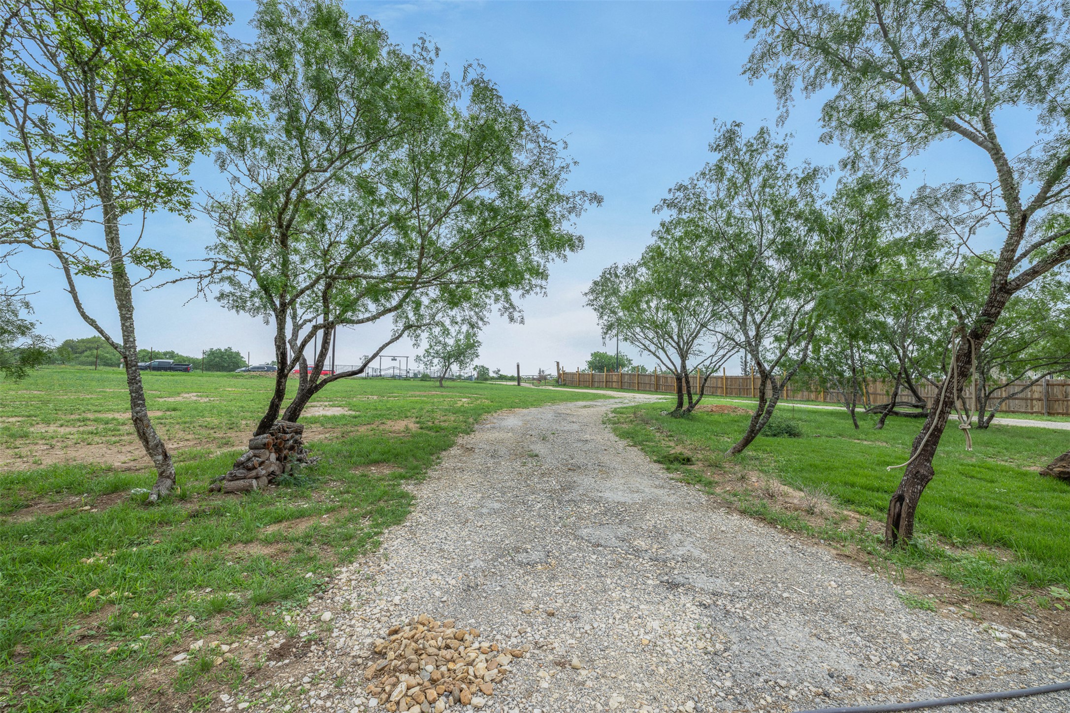 6497 Taylorsville Rd — photo