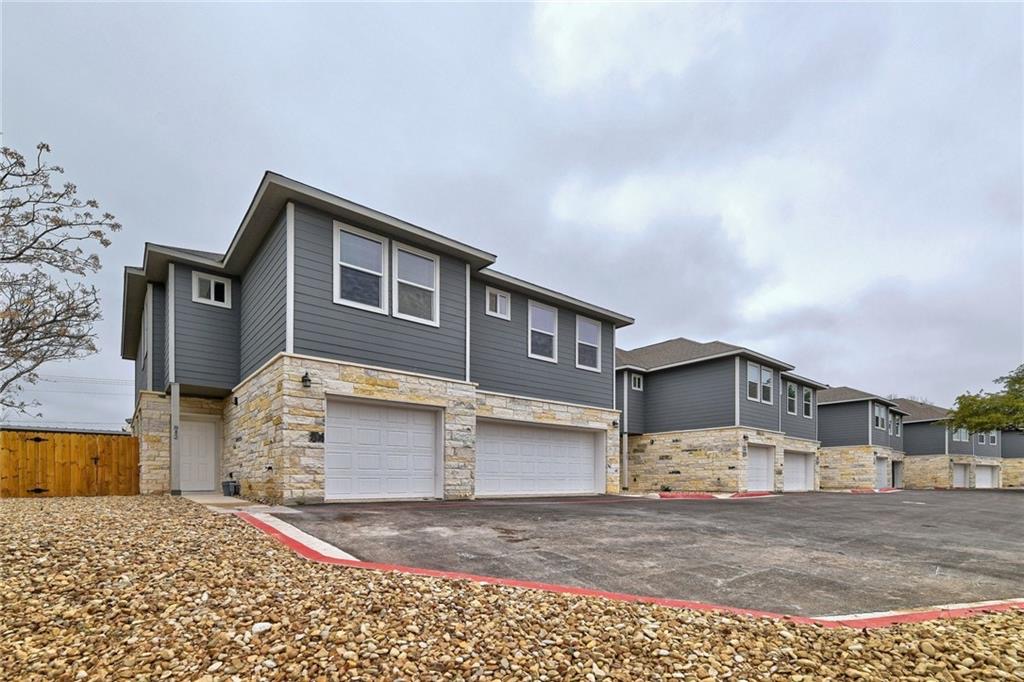 906 Quartz Ct 702 — photo