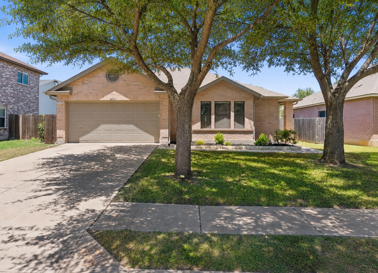 2213 Little Tree Bnd — photo