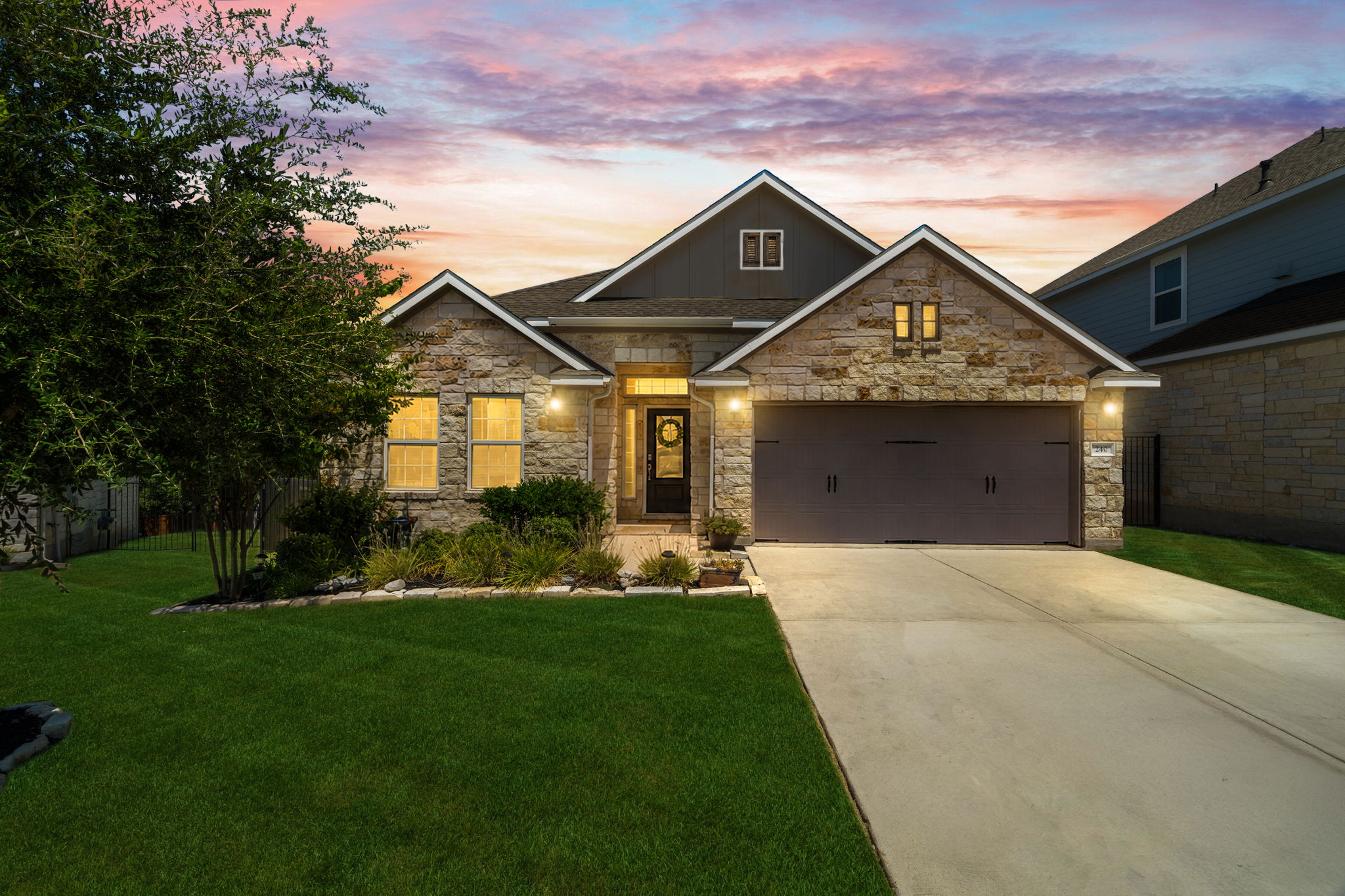 240 Prato Pl — photo