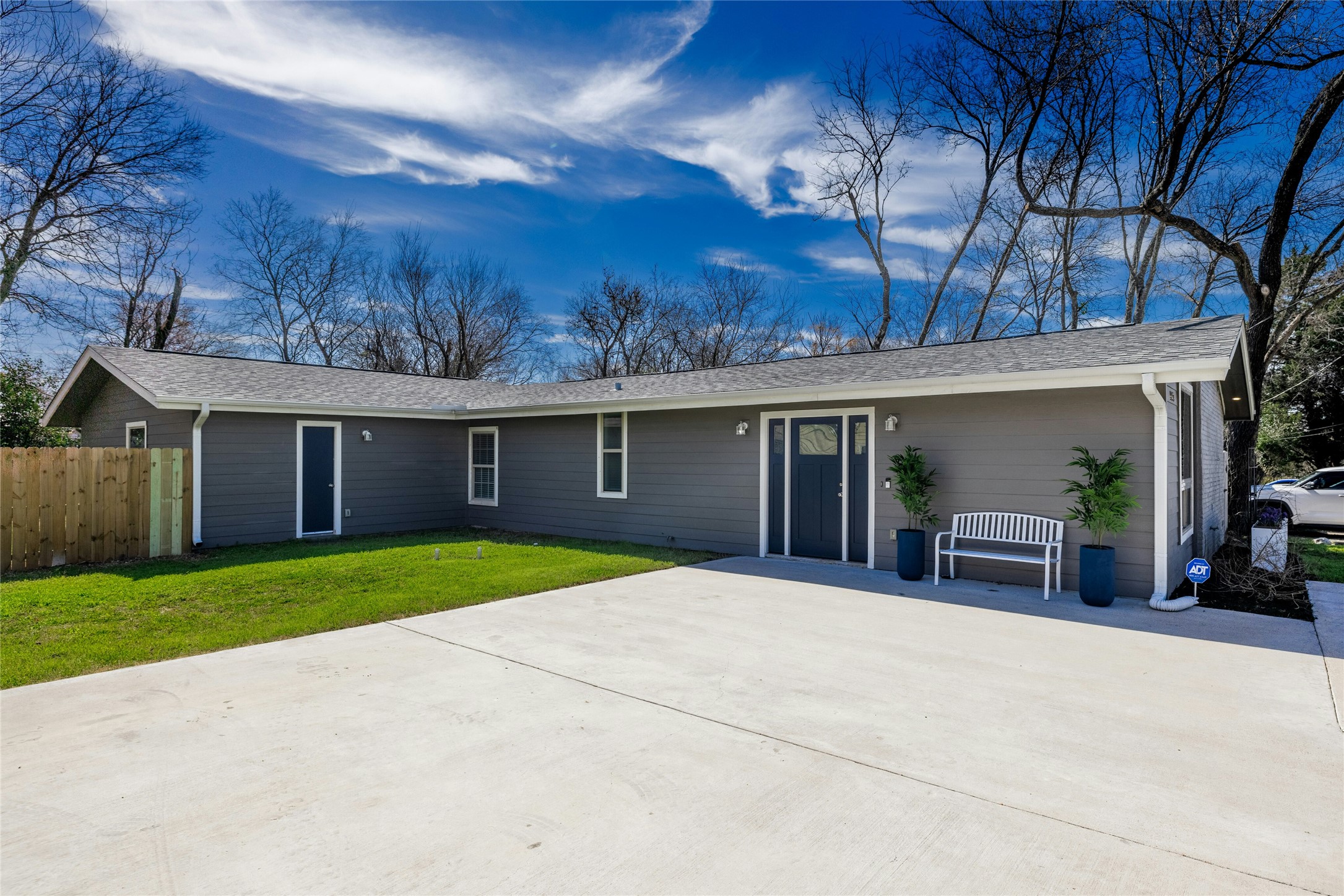 5503 Manor Road, Austin, TX 78723 — photo 2