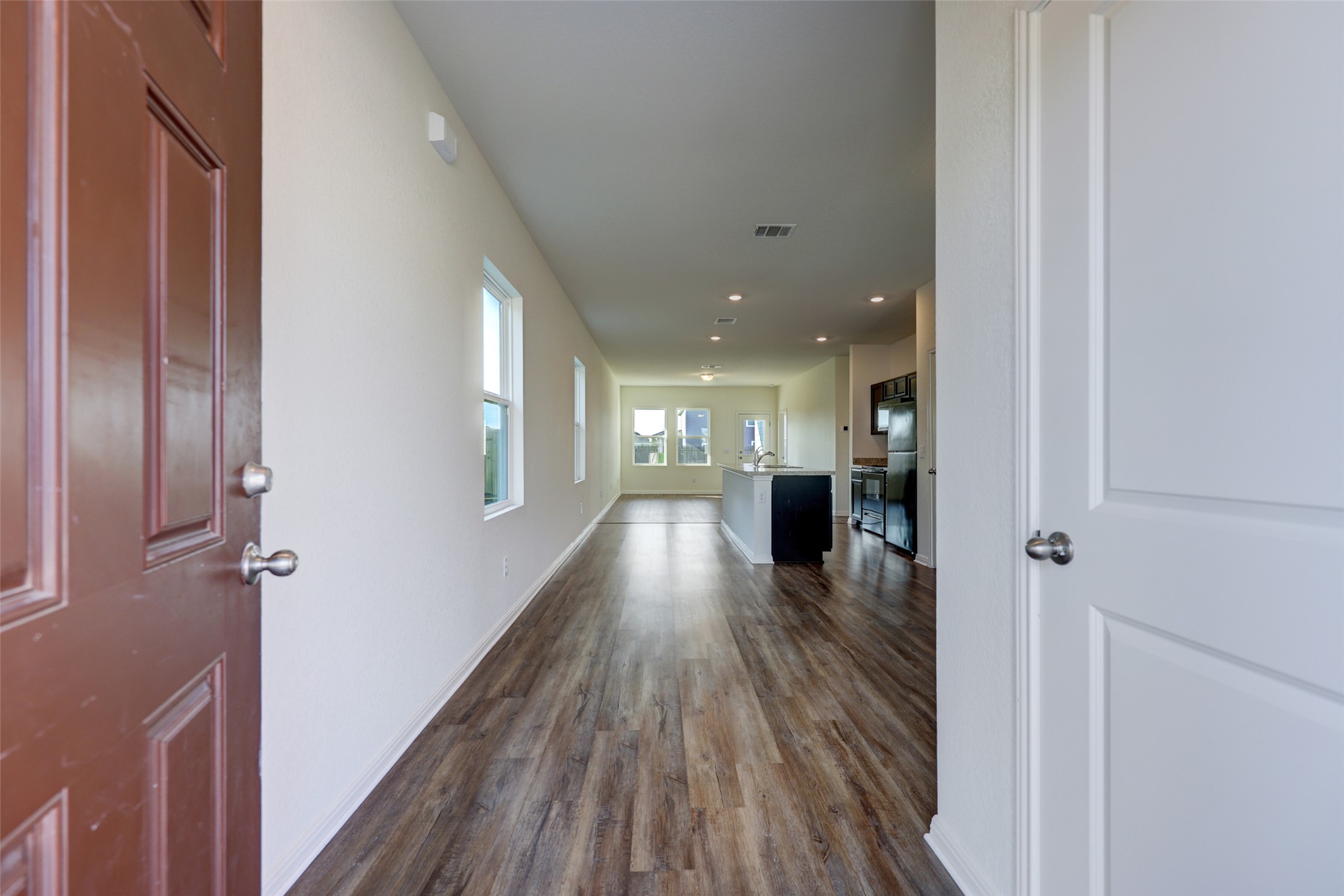 210 Seneca Loop, Kyle, TX 78640 — photo 2