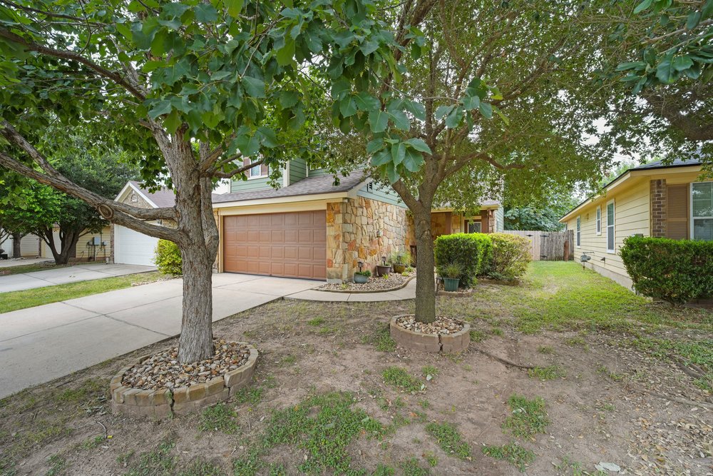 11917 Aitne Ln — photo