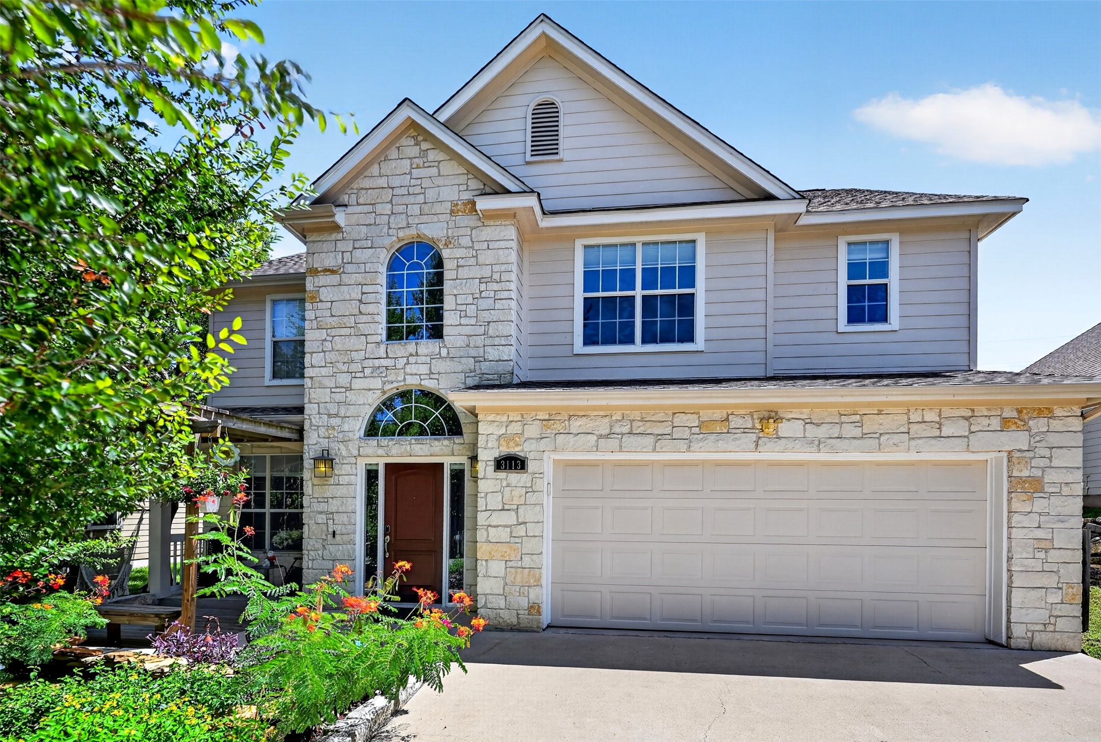 3113 Chisholm Trl — photo