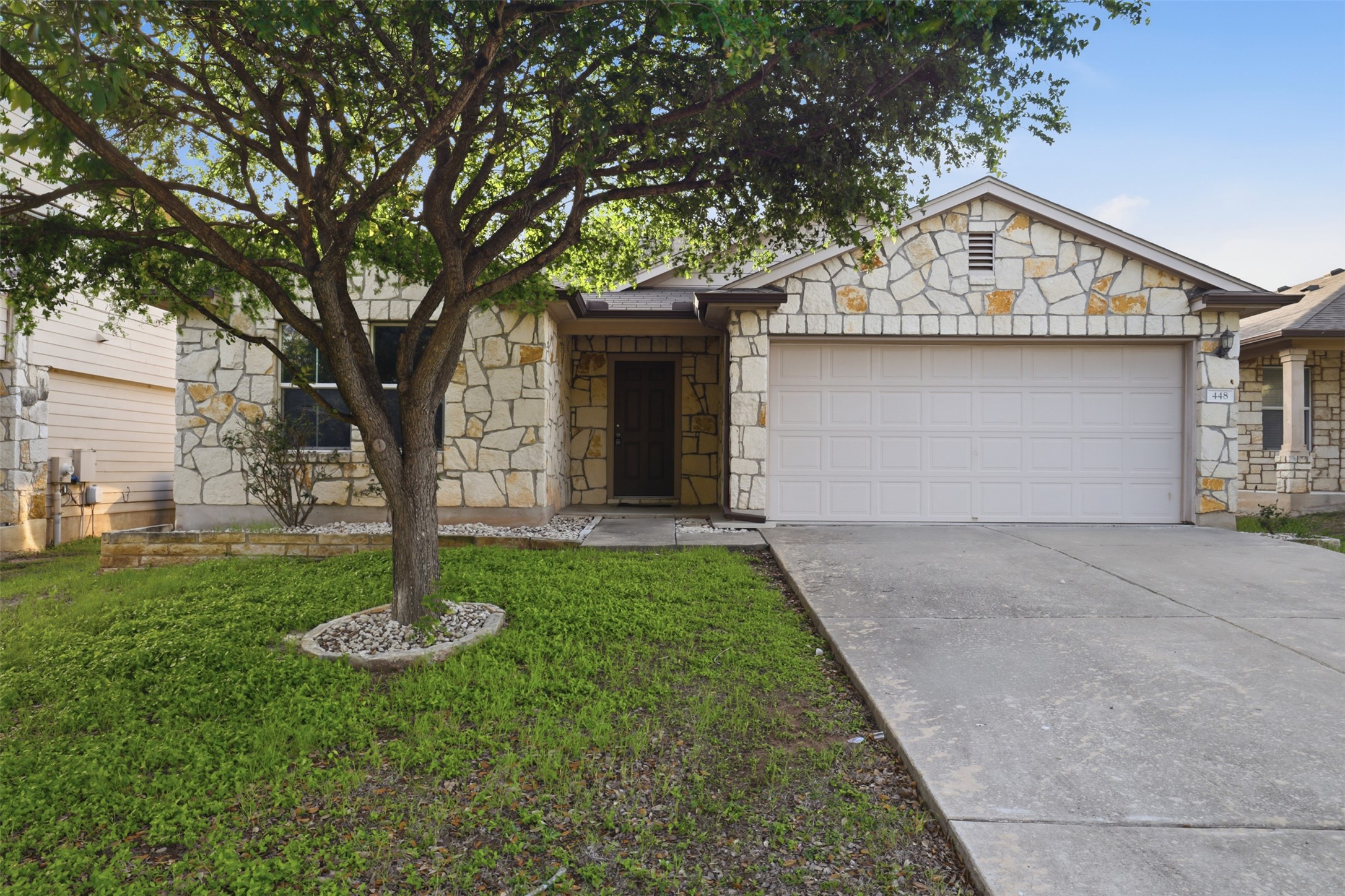 448 Nottingham Loop — photo