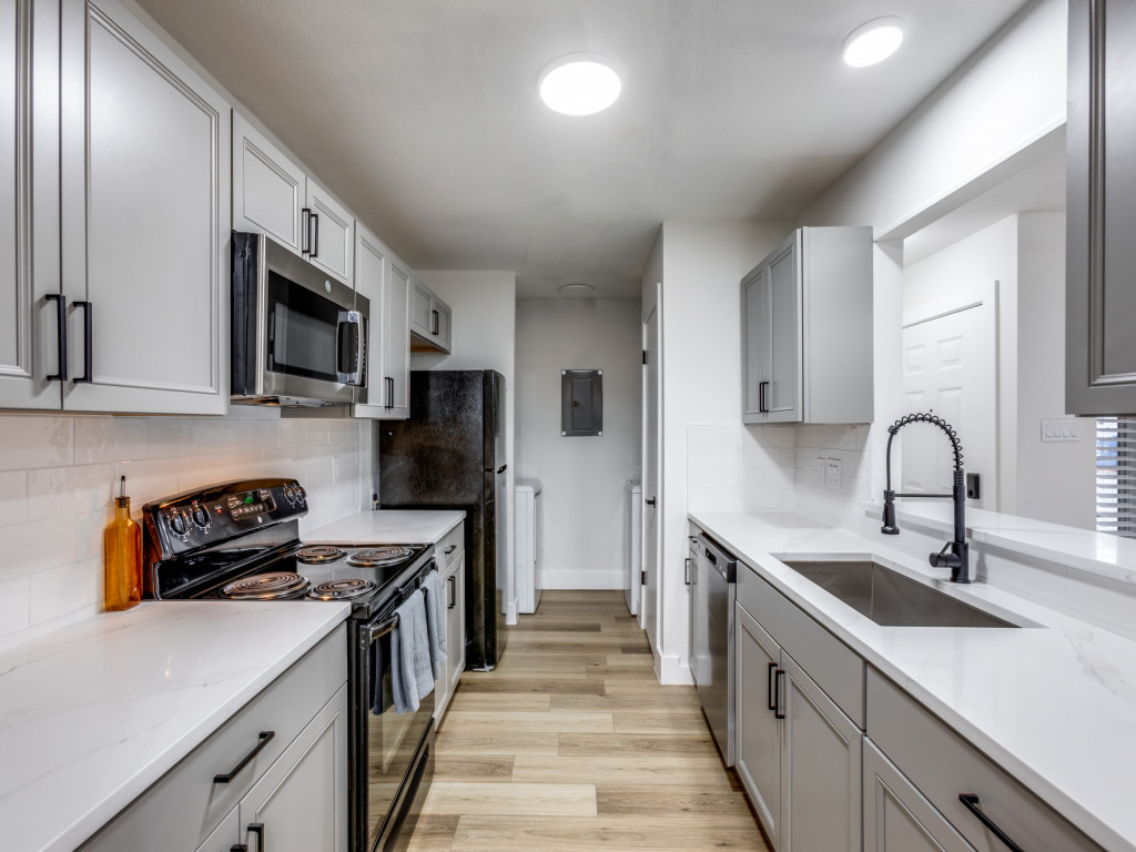 1845 River Crossing Cir a — photo