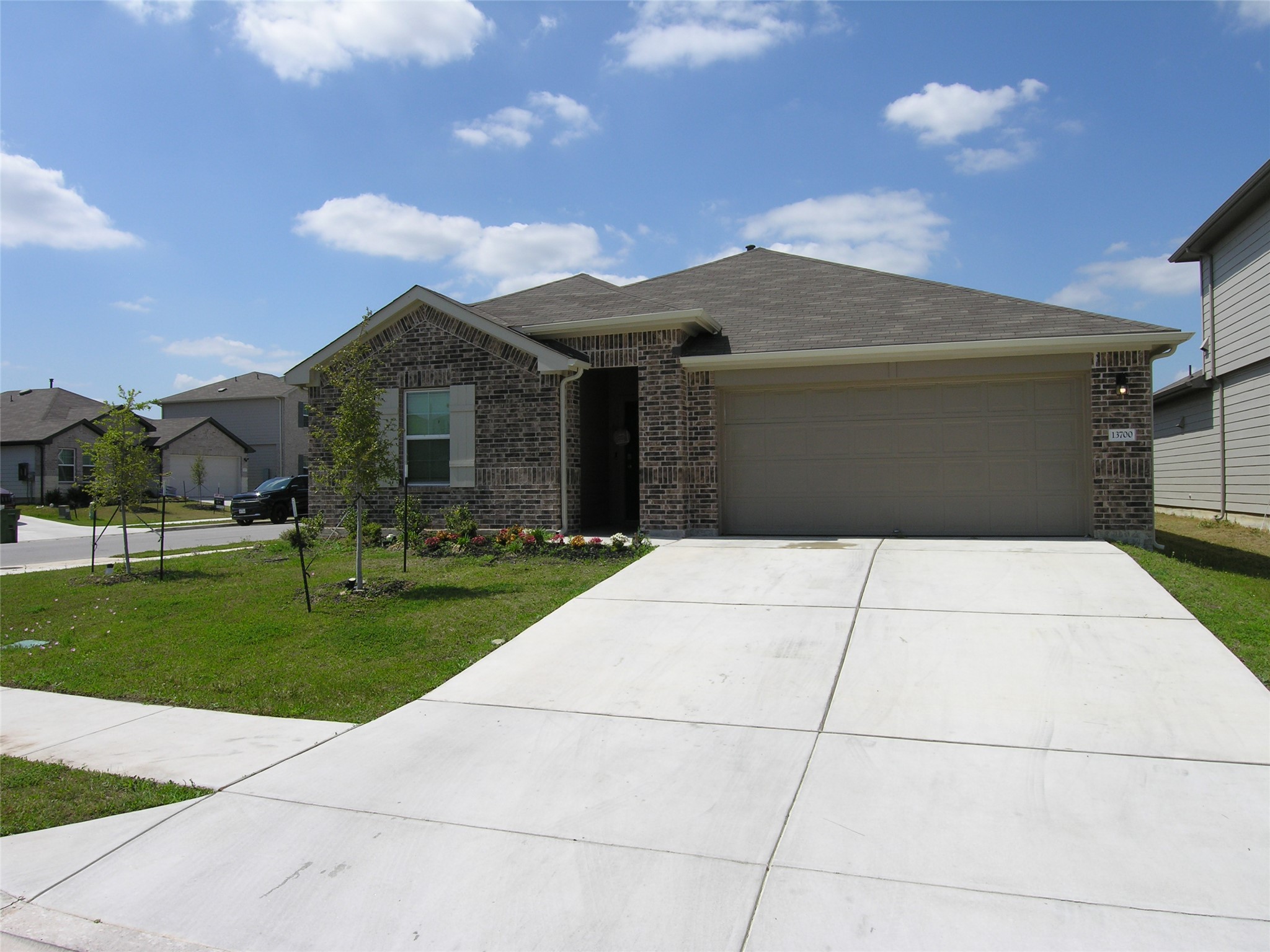 13700 Dismuke Dr — photo