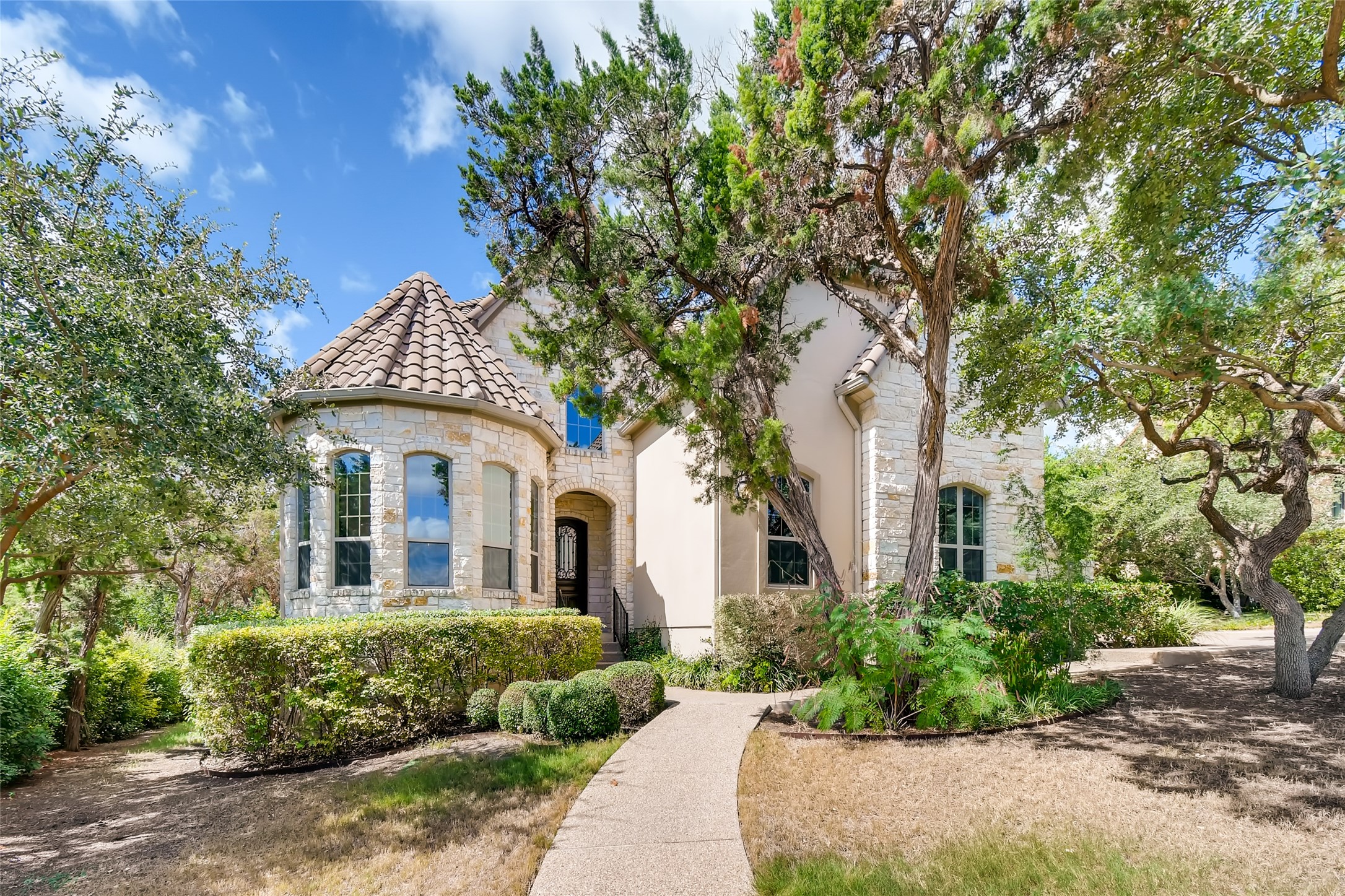 4216 Myrtle Beach Dr — photo
