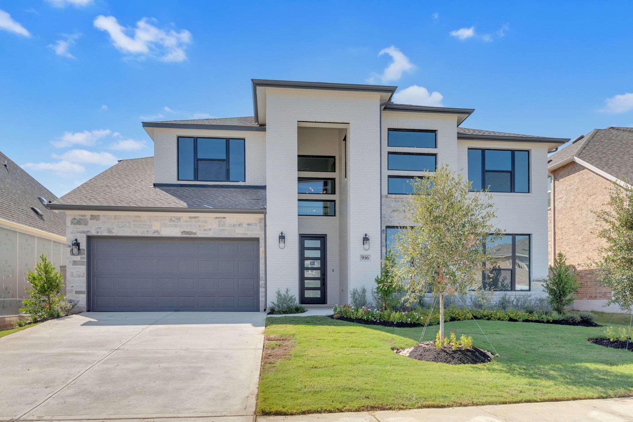 916 Rock Daisy Trl — photo