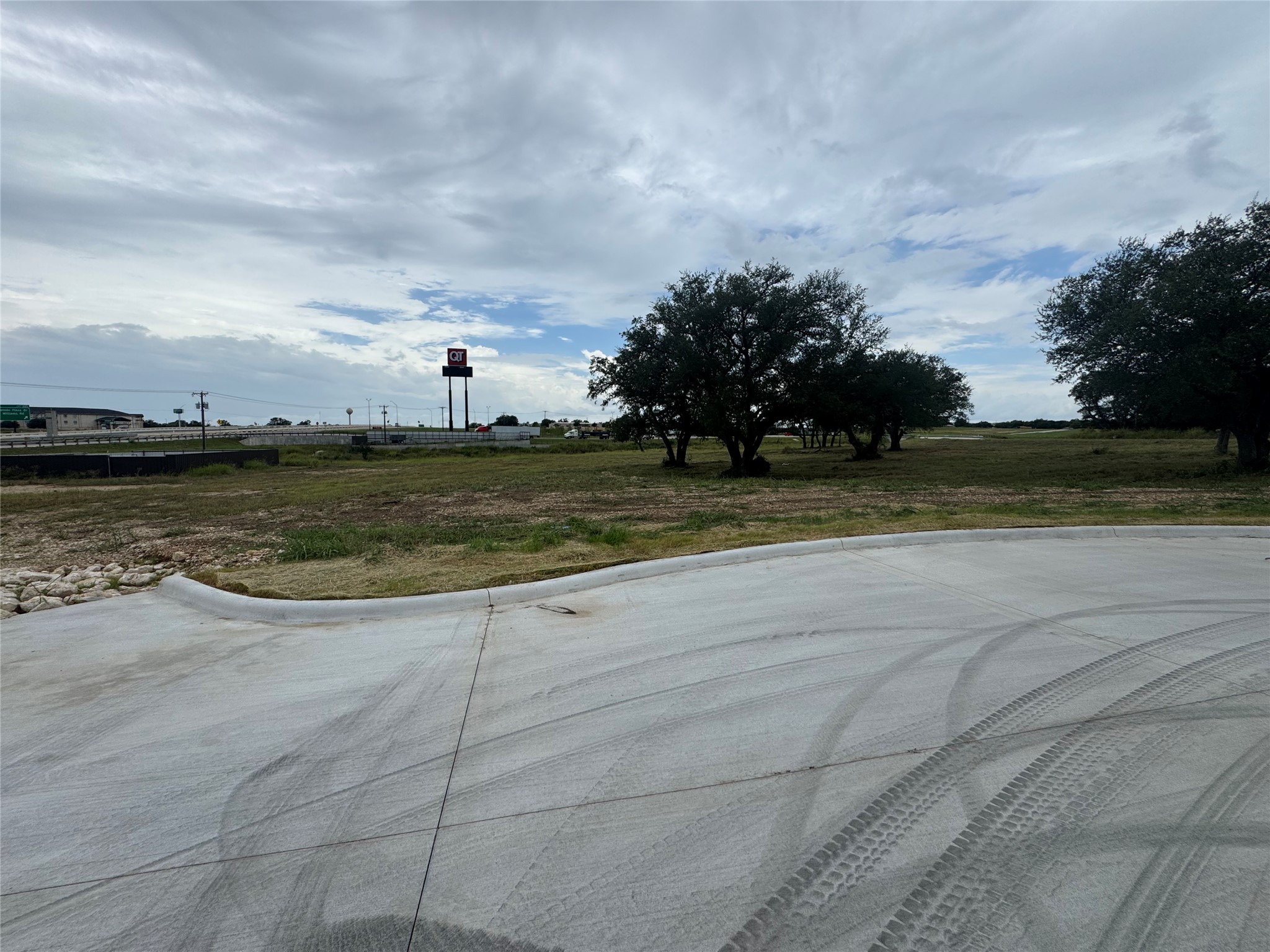 2203 Salado Center Dr — photo