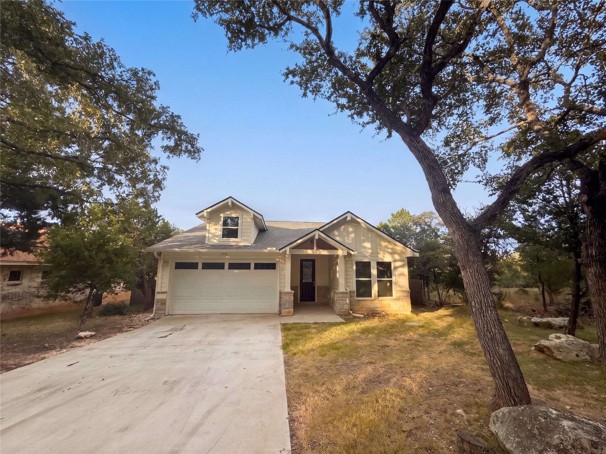 50 Whispering Valley Dr — photo
