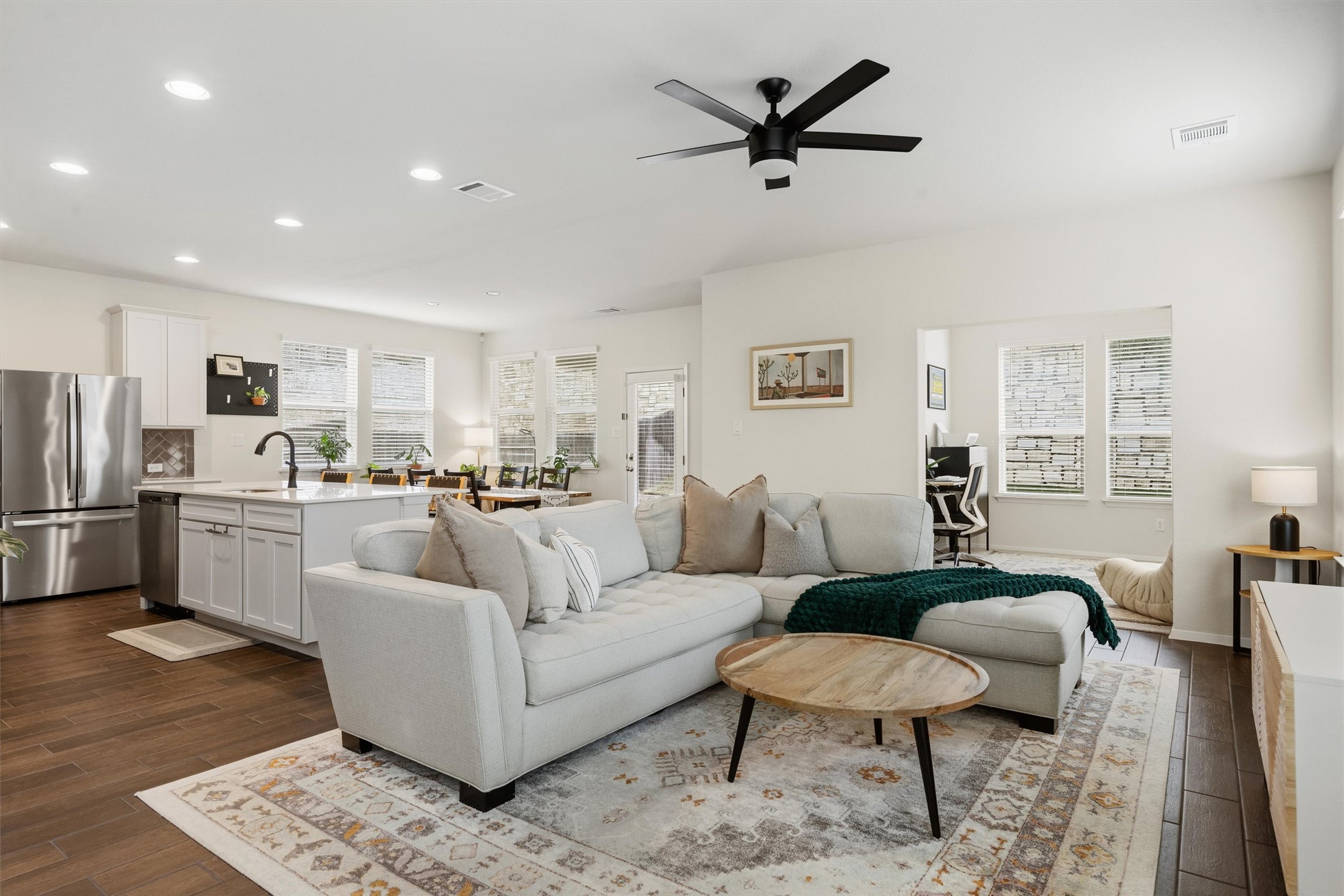 11421 Lago De Garda Dr — photo