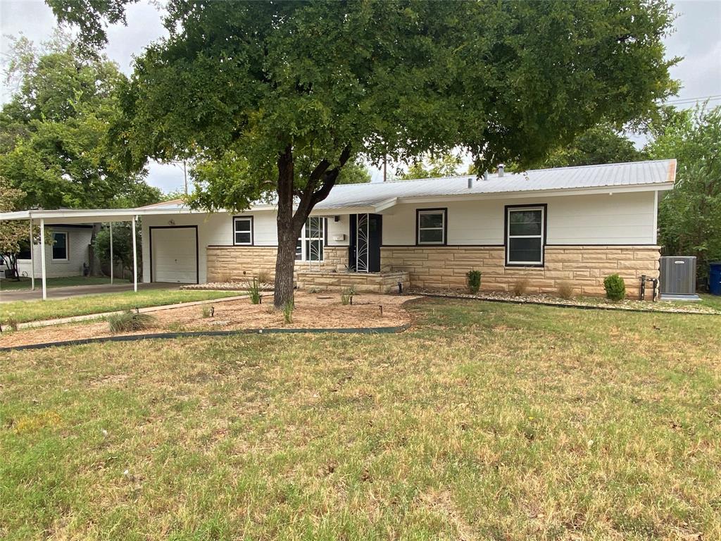 8107 Lazy Ln — photo