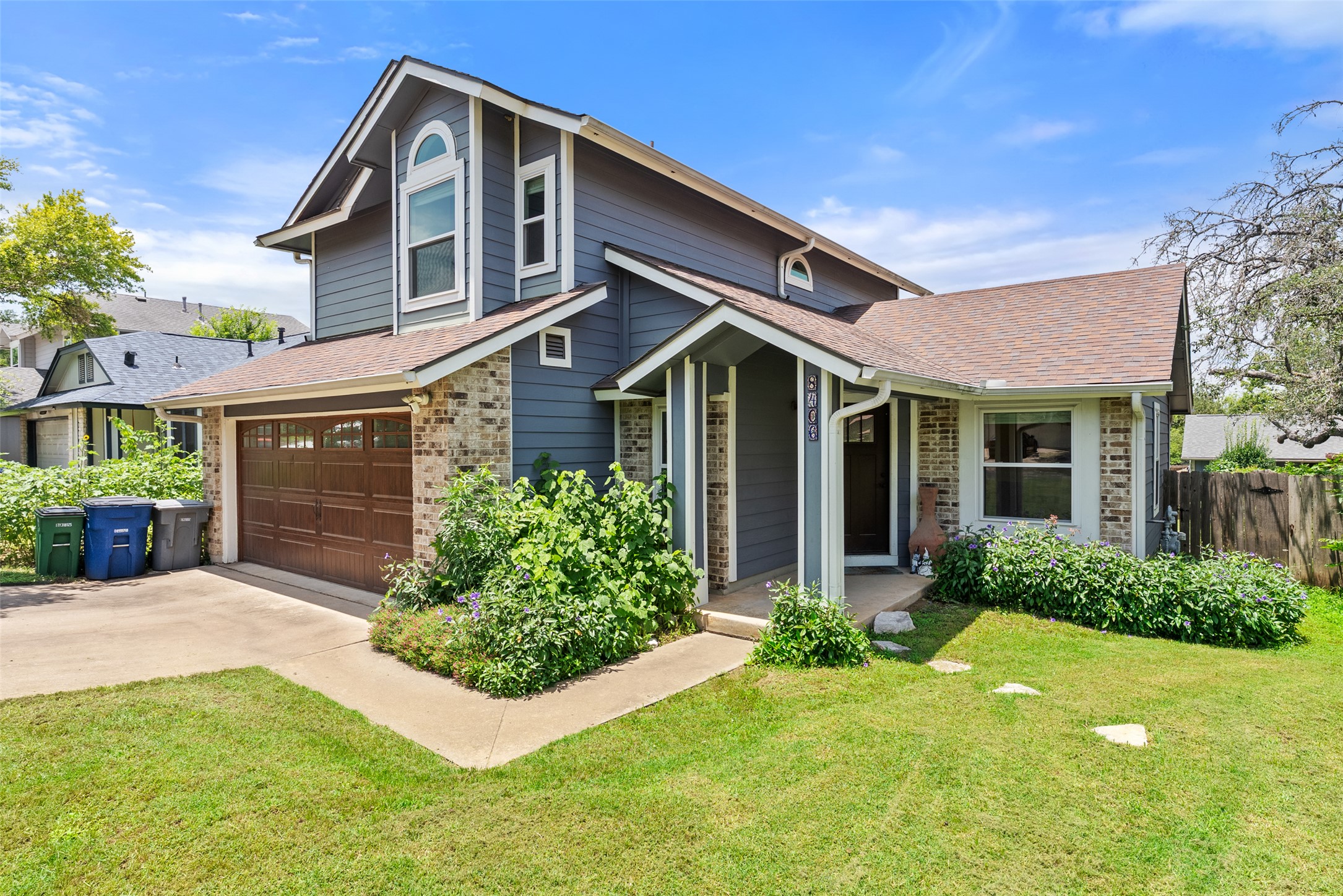 8406 Washita Dr — photo