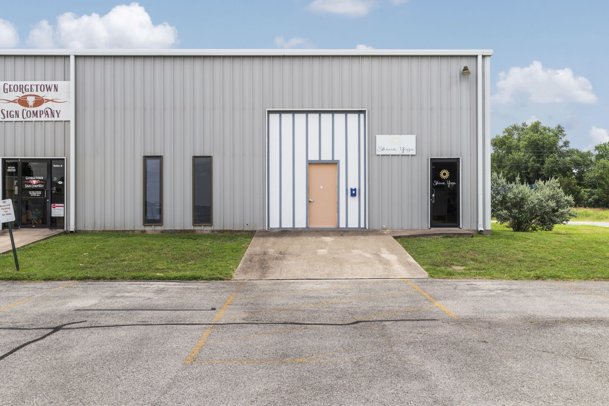 2522 Shell RD E, Georgetown, TX 78628 — photo 2