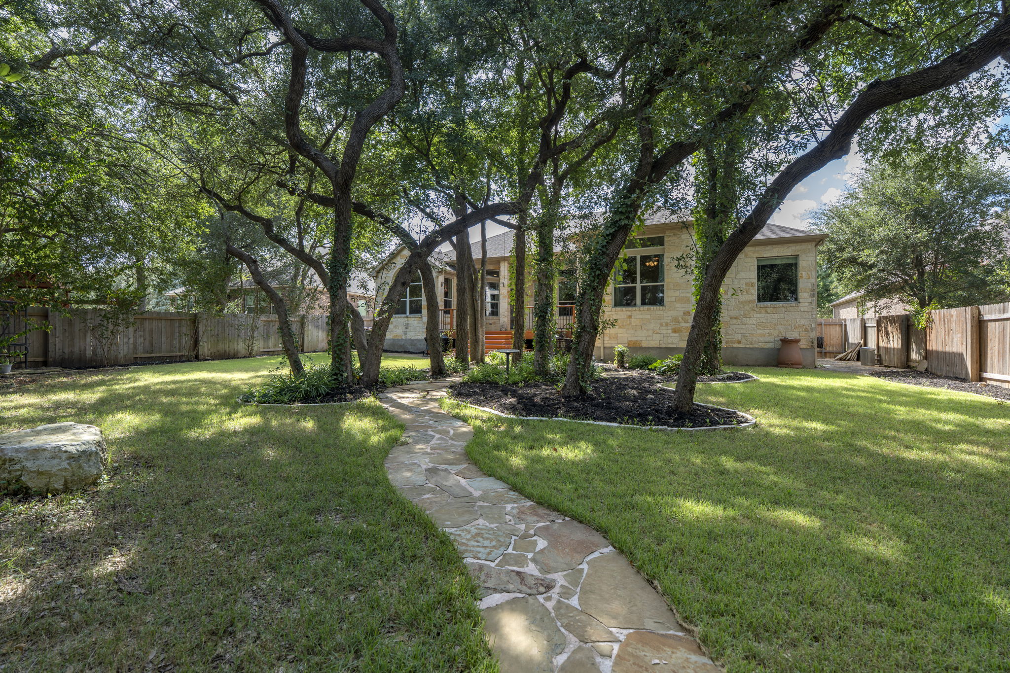 111 Raindance CV — photo