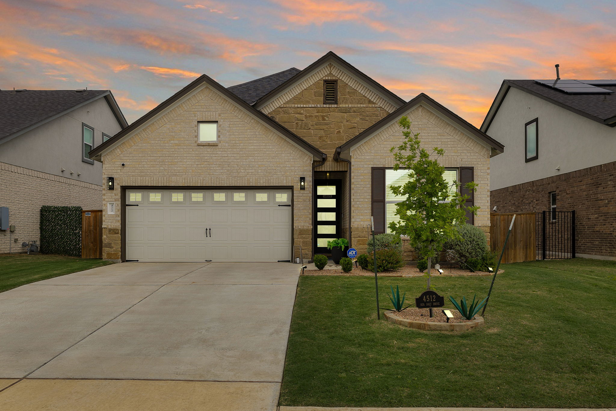 4512 Sea Salt Dr — photo