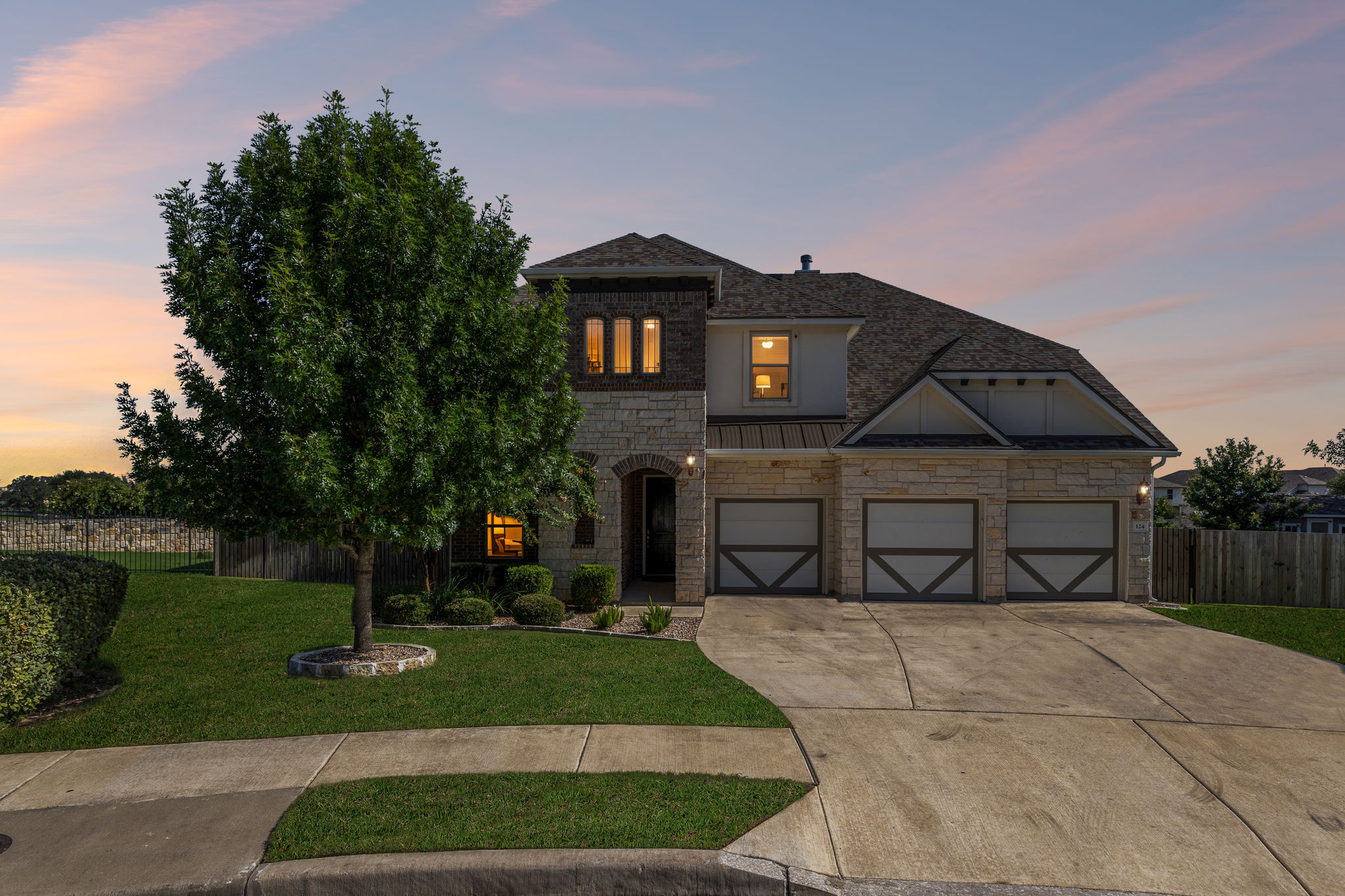 124 Redtail Ln — photo