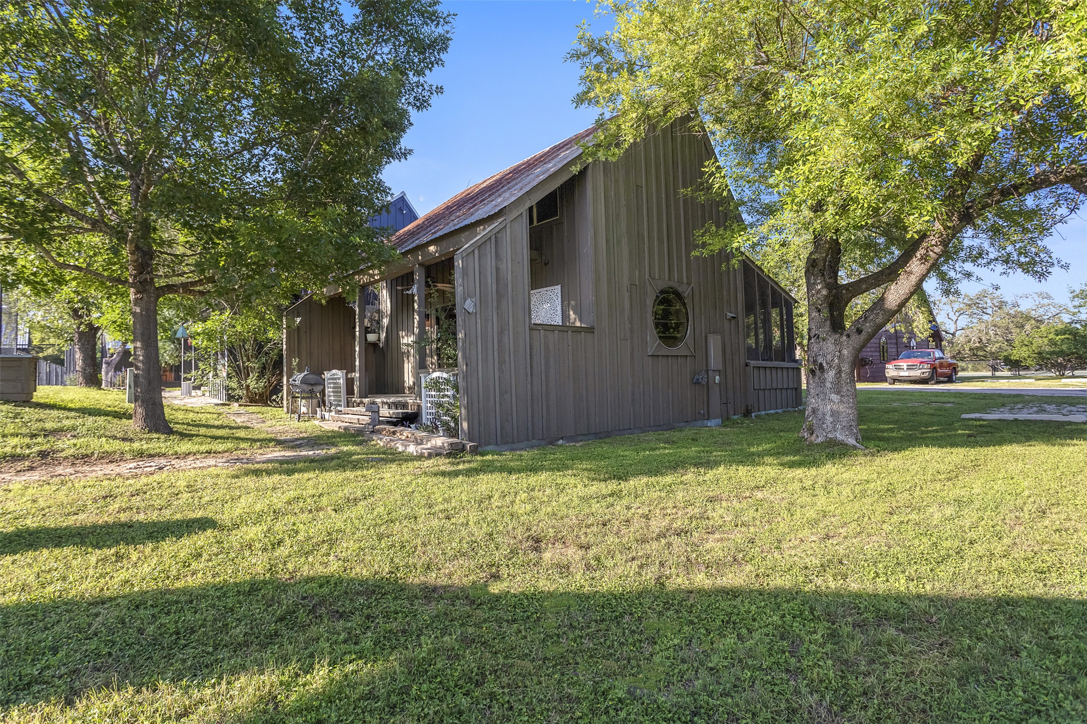 118 Topspin Cir — photo