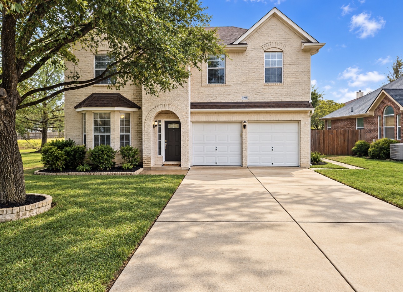1105 Connemara Ln — photo