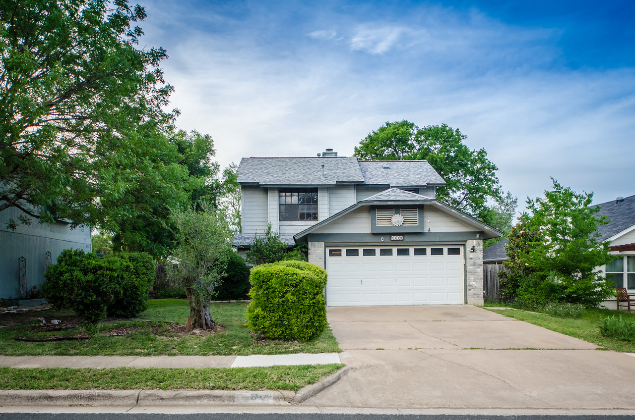 2112 Waterway Bnd — photo