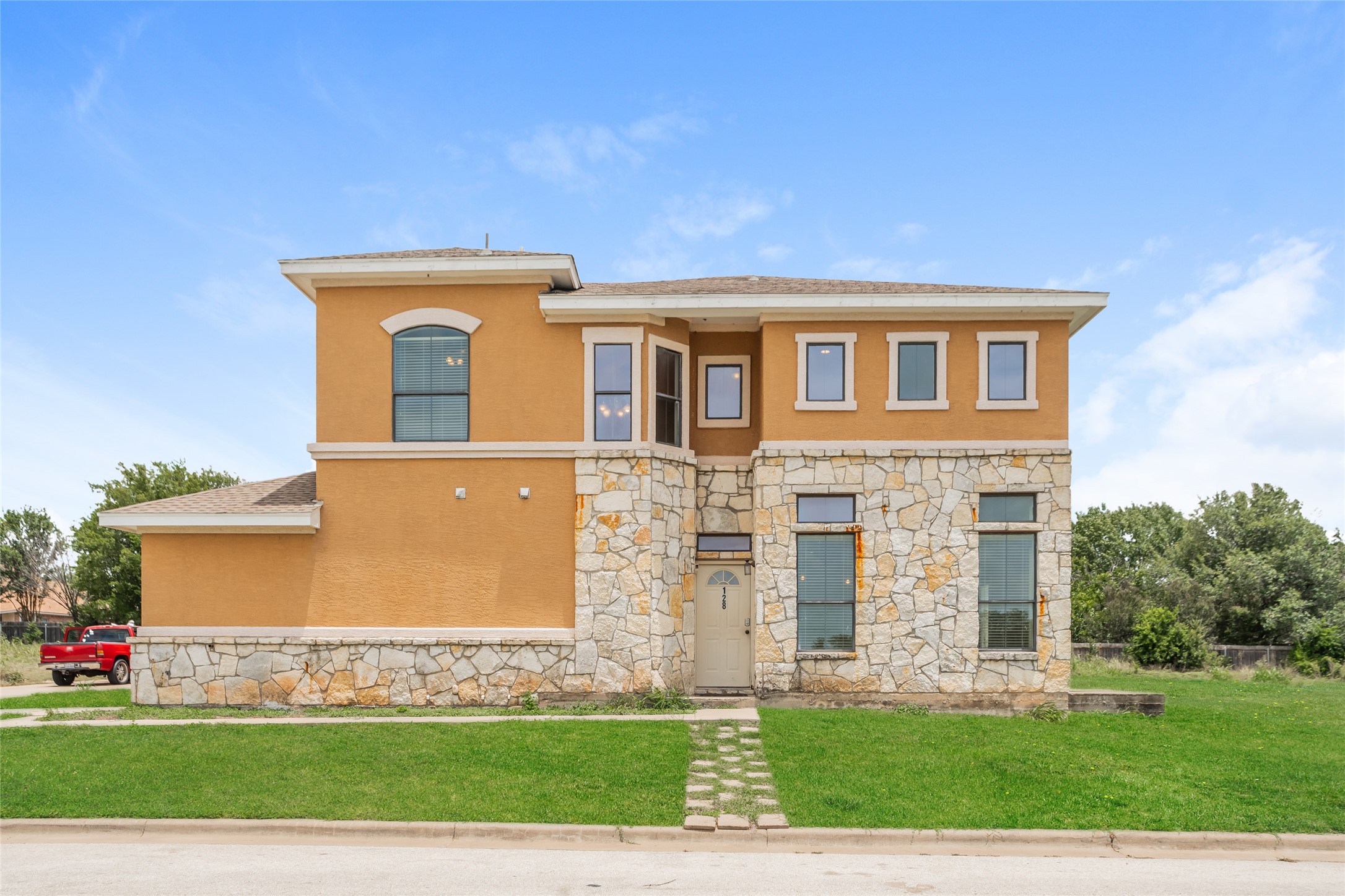 1010 Immanuel Rd 128 — photo