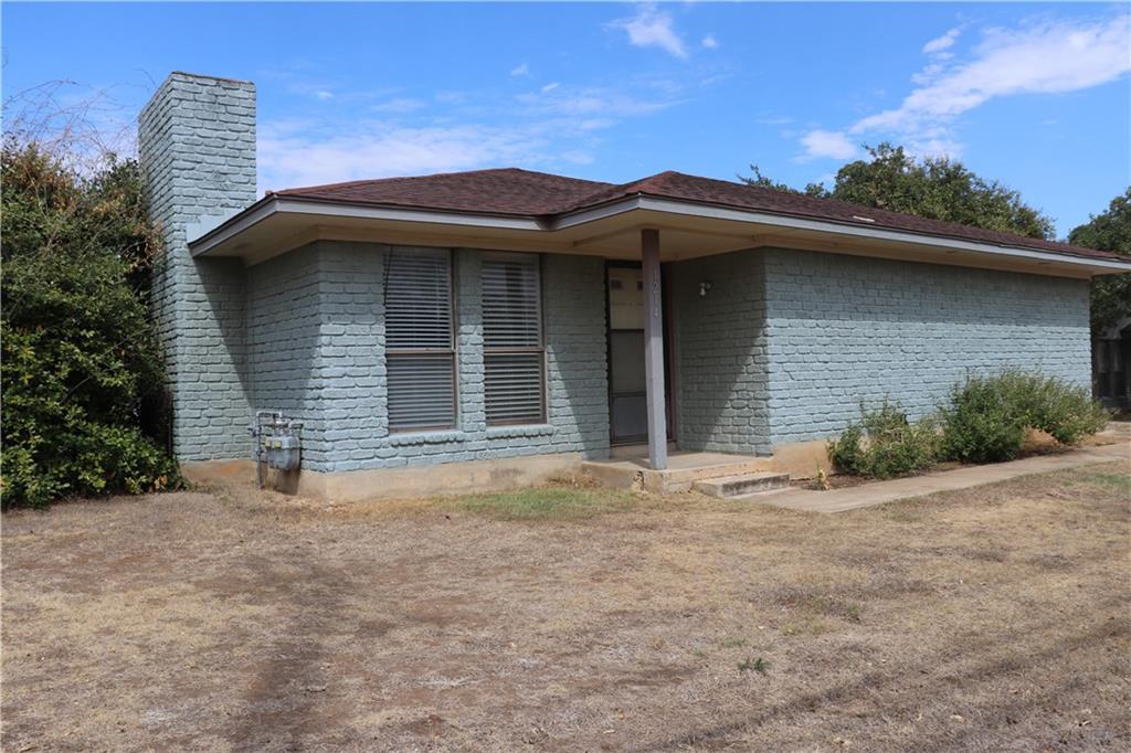 1214 Leander Rd B — photo