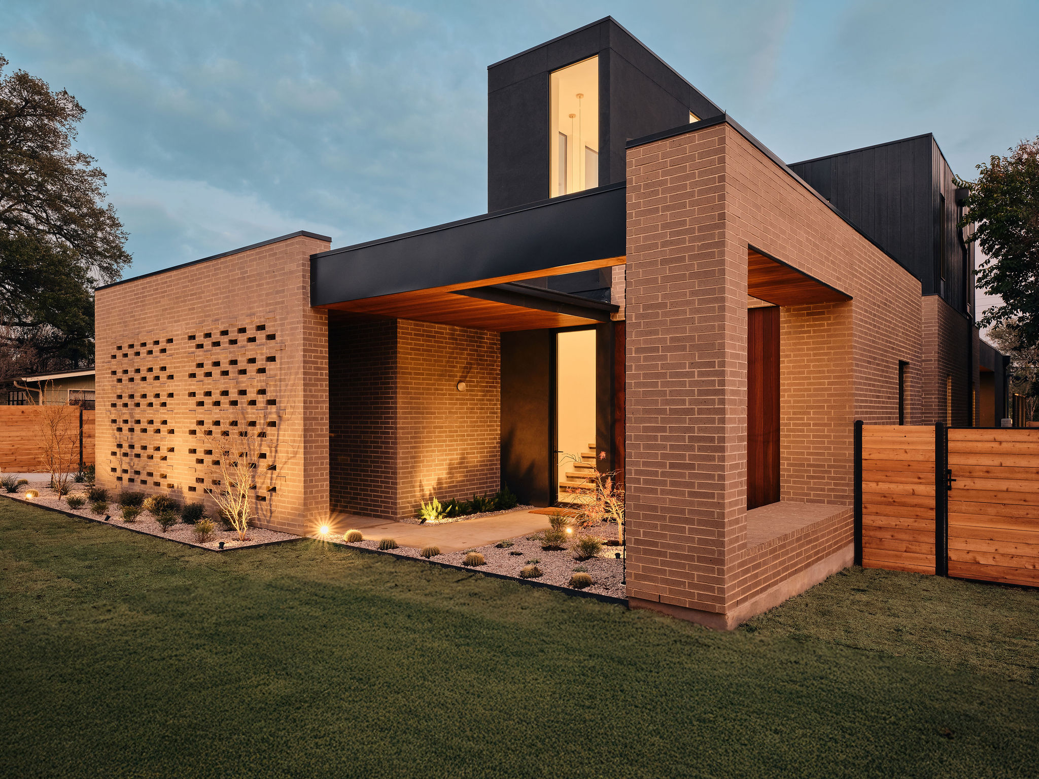6411 Cary Dr — photo