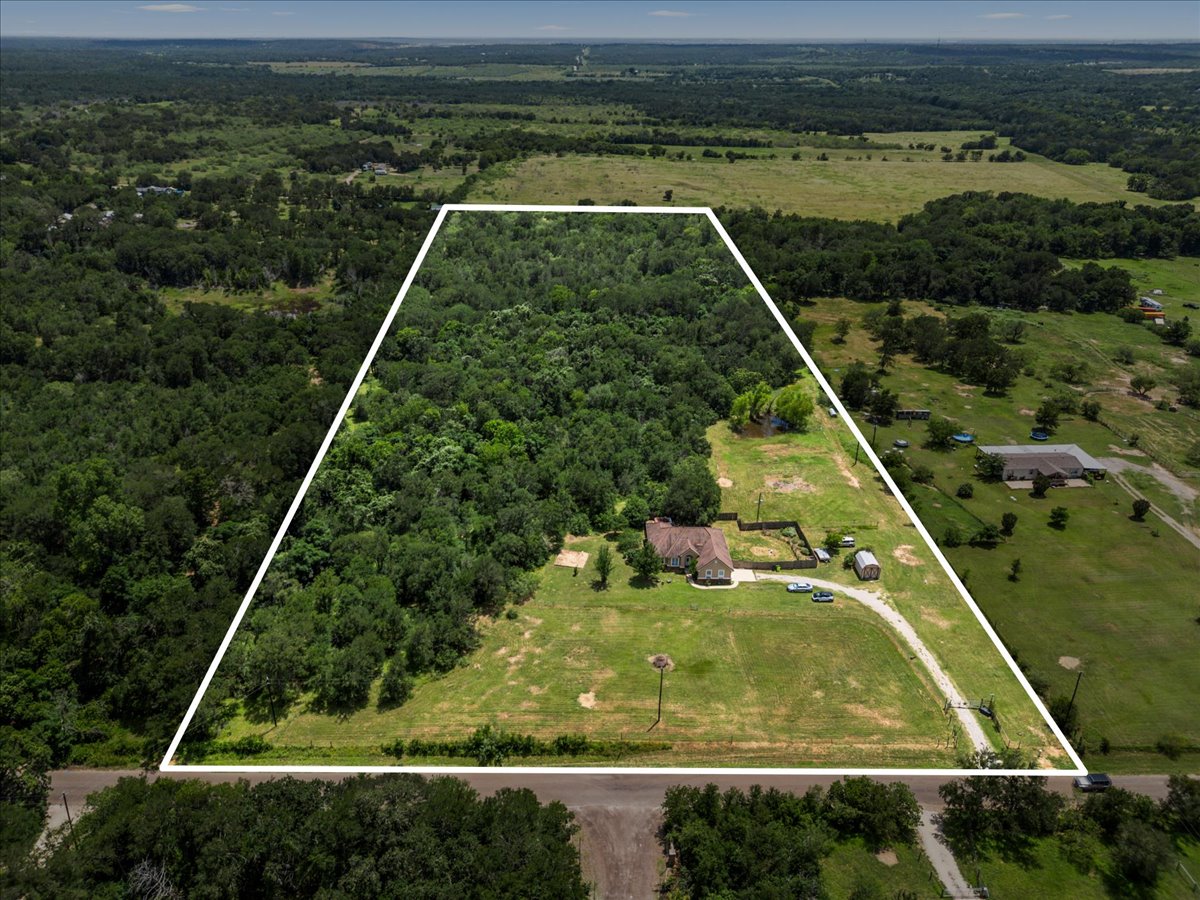 437 Balch Road, Elgin, TX 78621 — photo 2