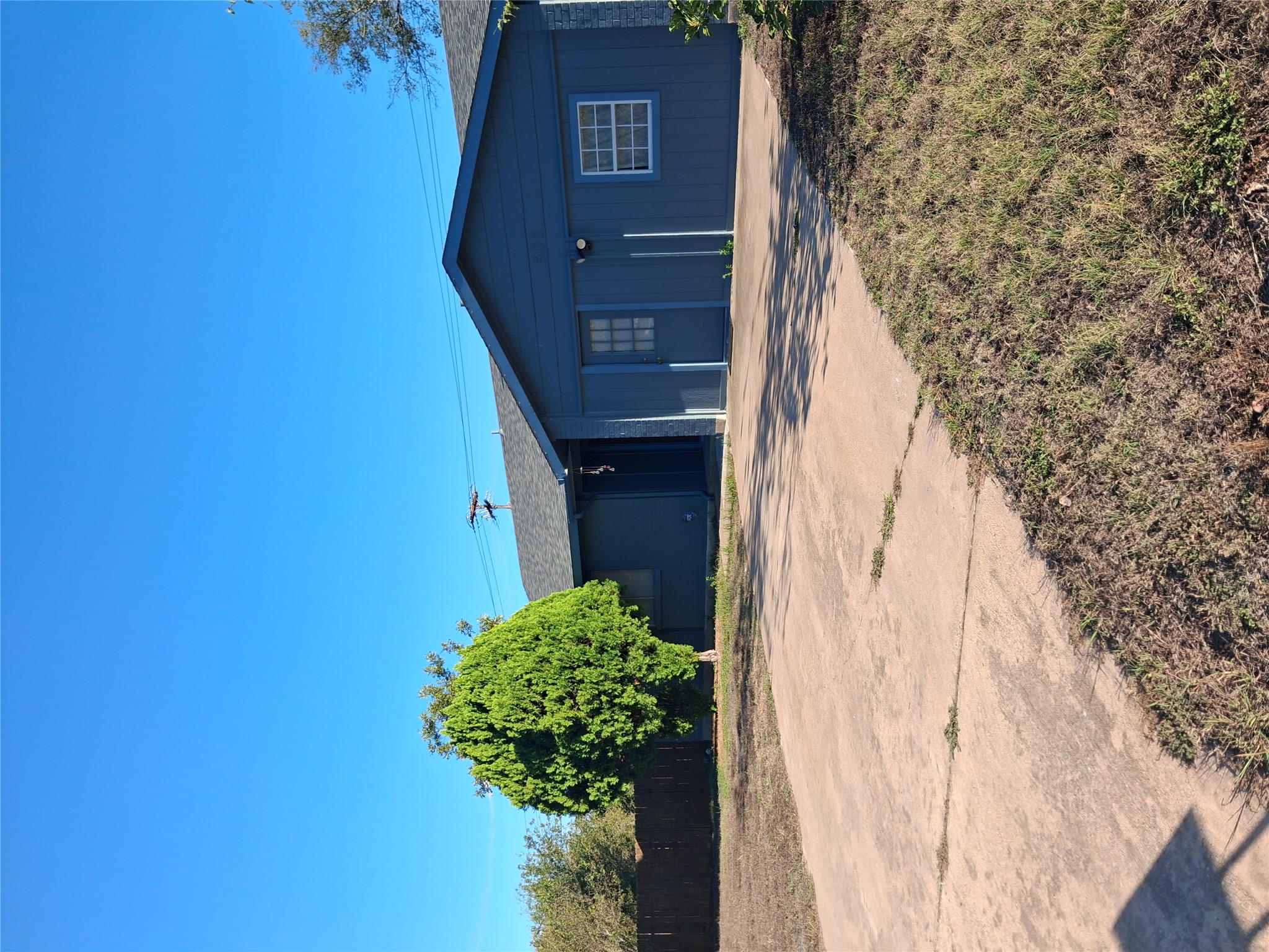 507 Ameswood Pl — photo