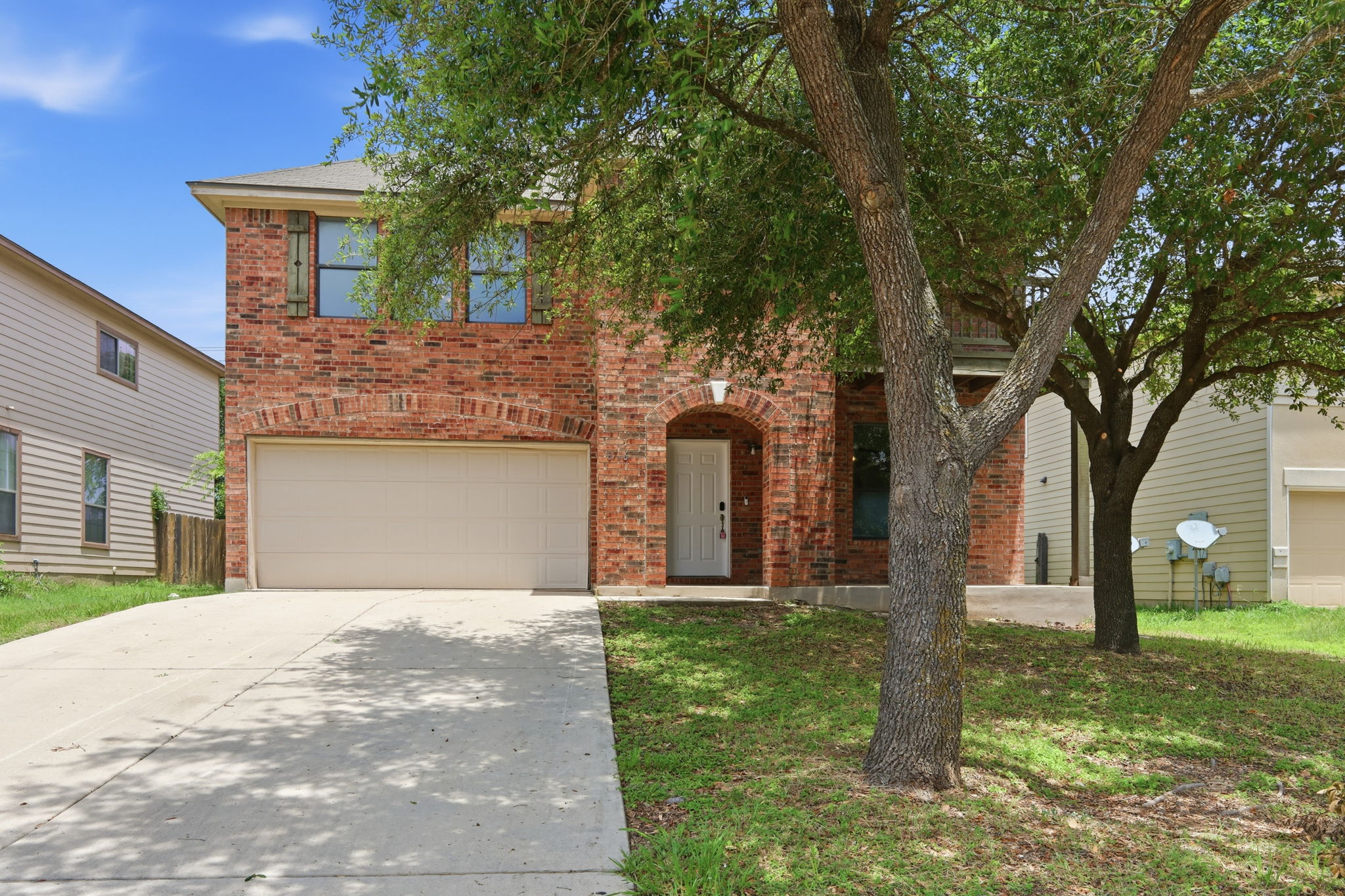 8716 Starview St — photo