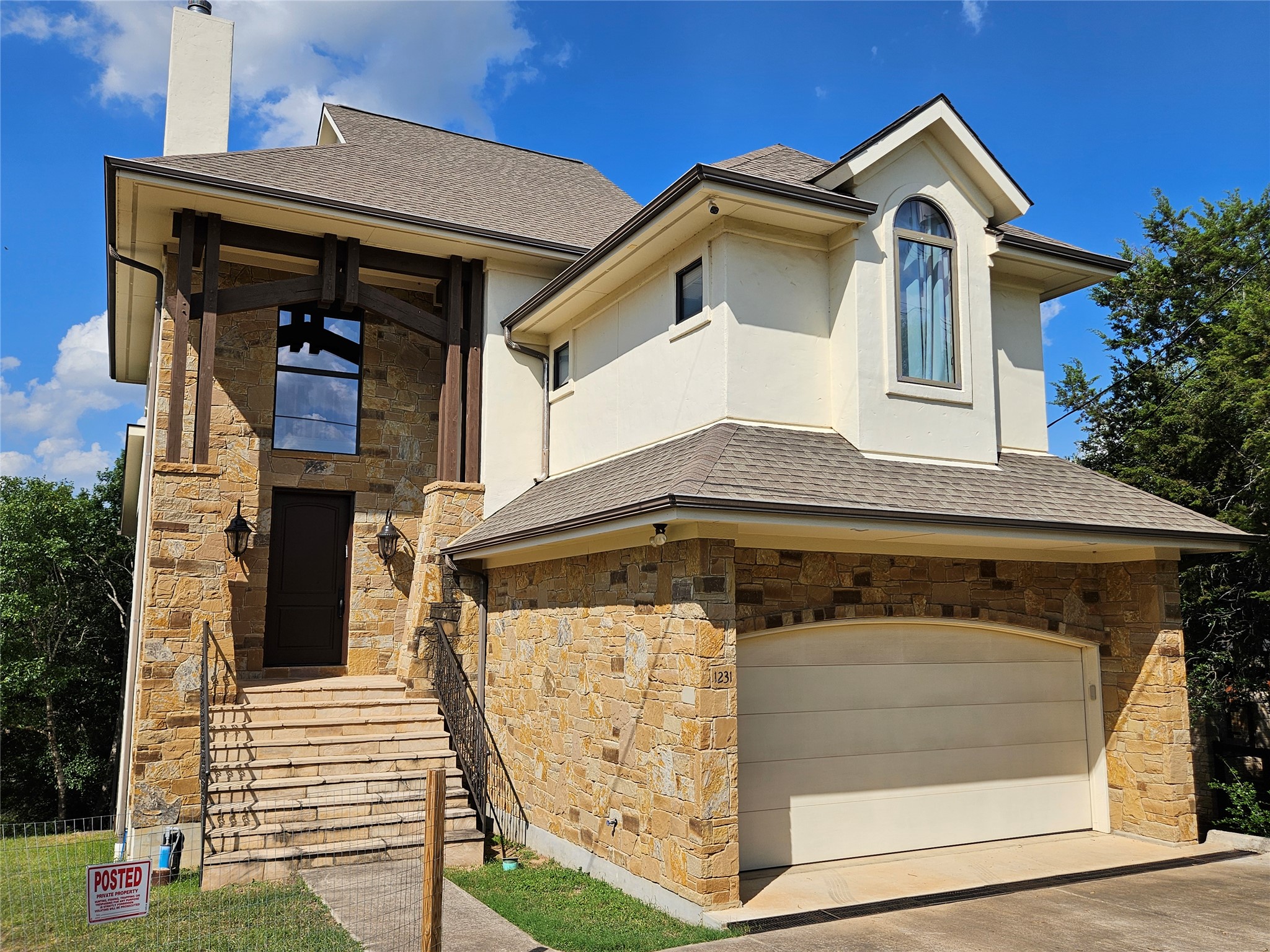1231 Lake Shore Dr — photo