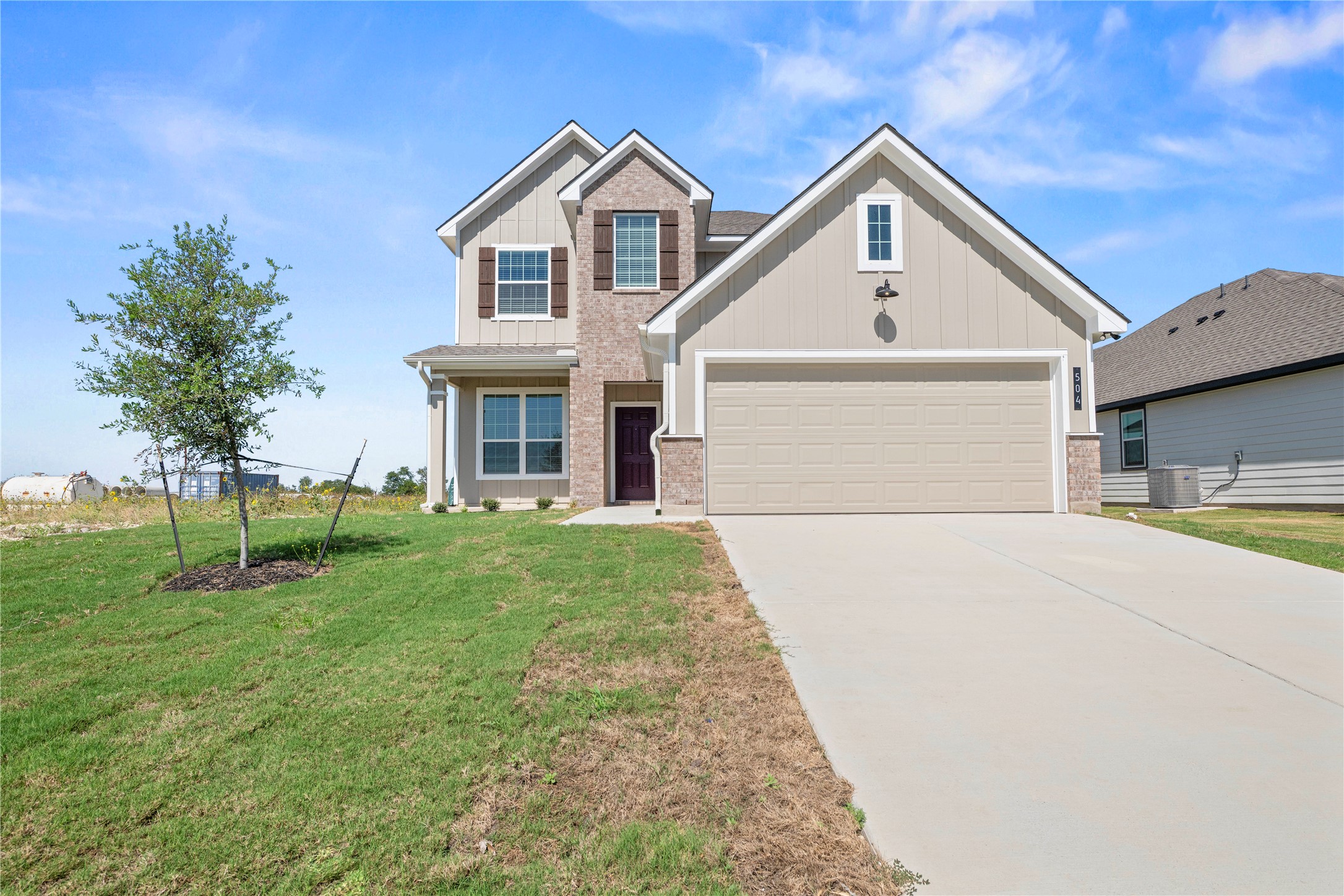 504 Sleep Hollow Dr — photo