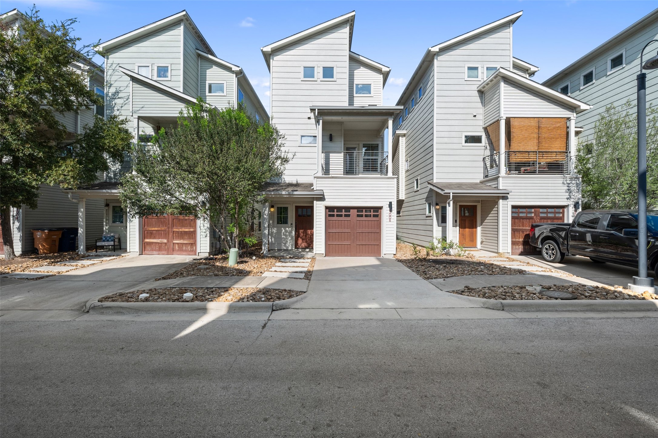 1008 Muse Ln — photo