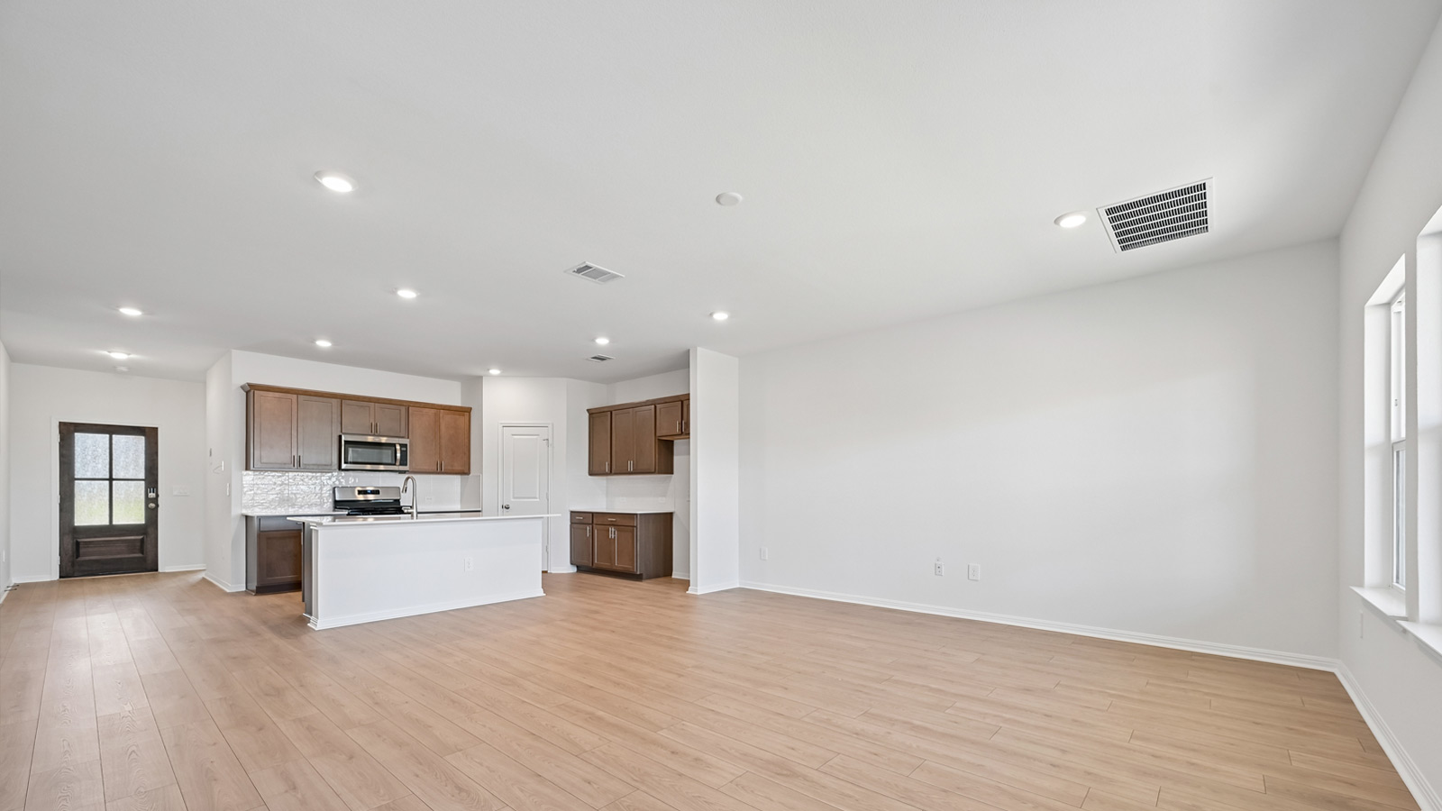 1852 Dandy Brush Drive, Leander, TX 78641 — photo 2