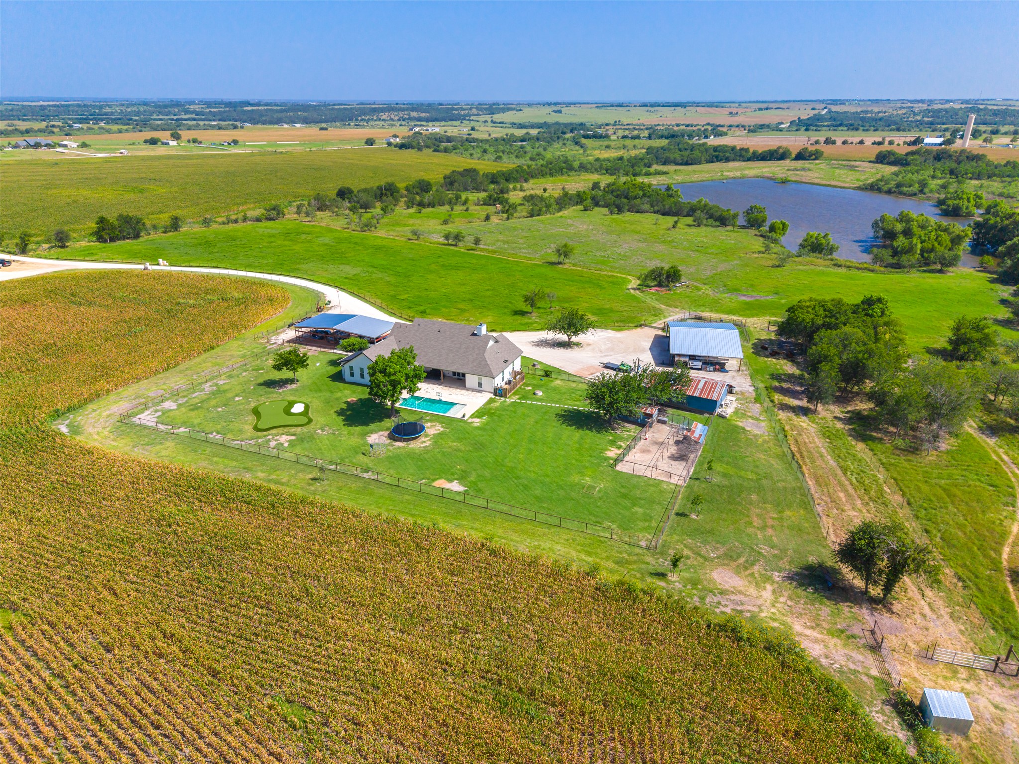 1750 FM 1063 — photo
