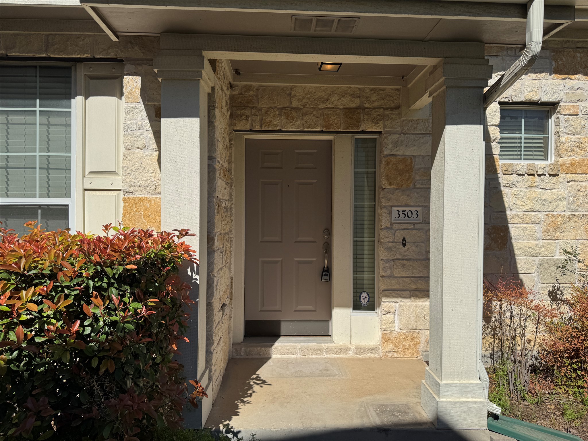 1900 Scofield Ridge Pkwy 3503 — photo