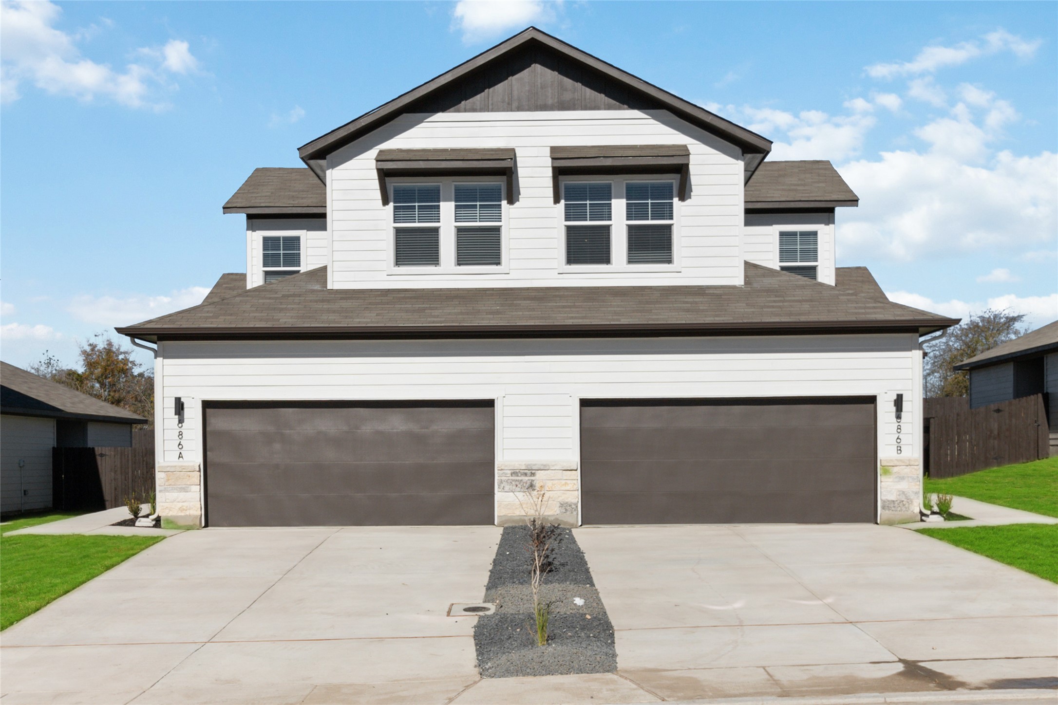 162 Gunner Road, Buda, TX 78610