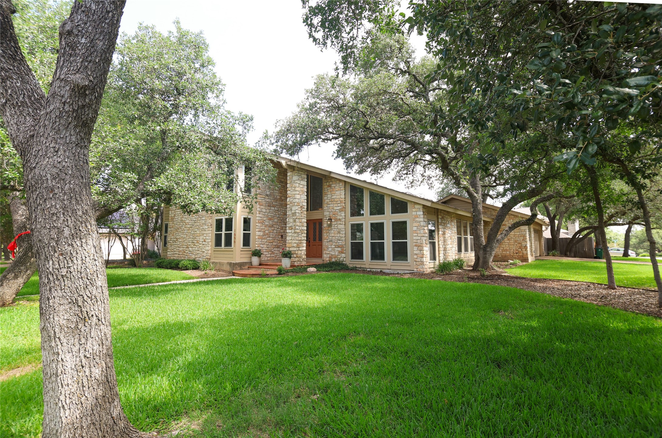 10901 Country Knoll Knls — photo