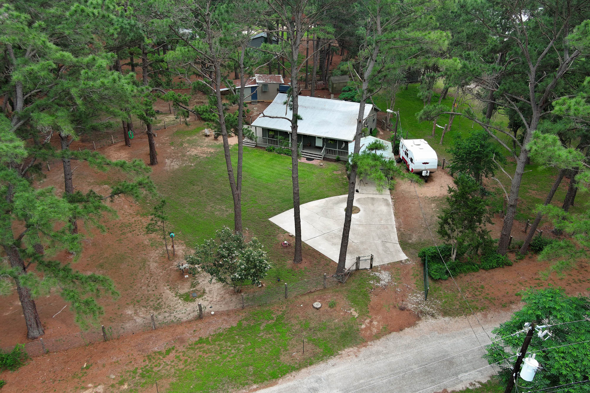 121 Pony Grass Ln — photo
