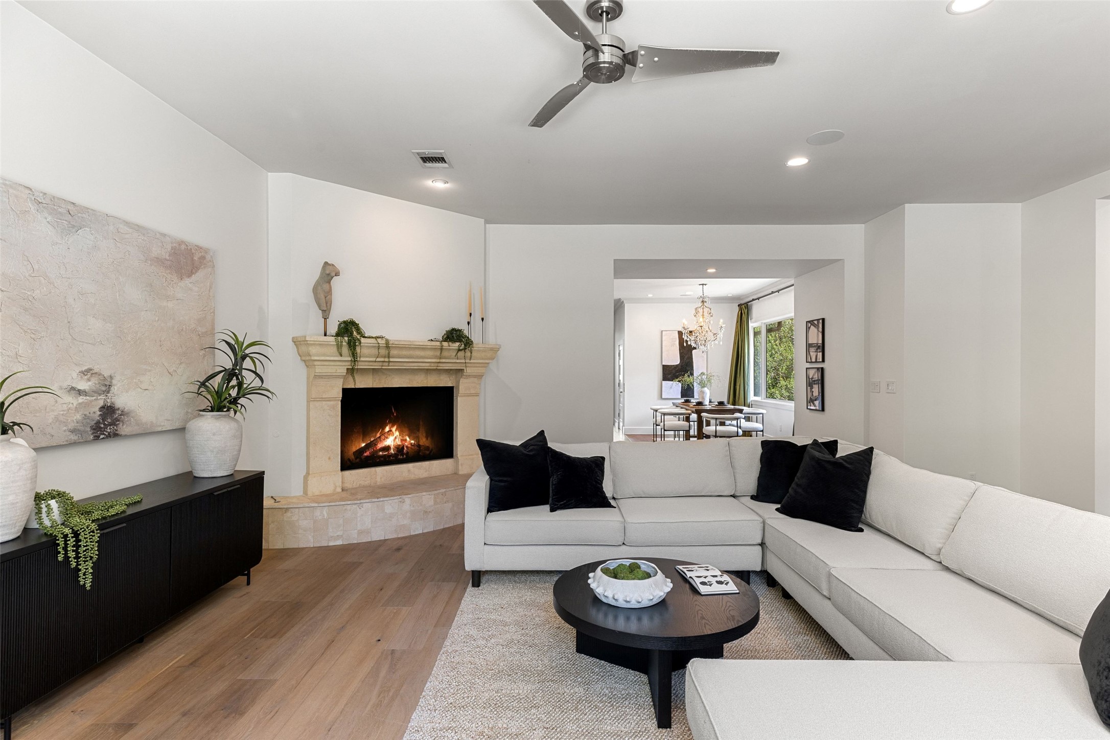 1704 East Side Drive, Austin, TX 78704 — photo 3