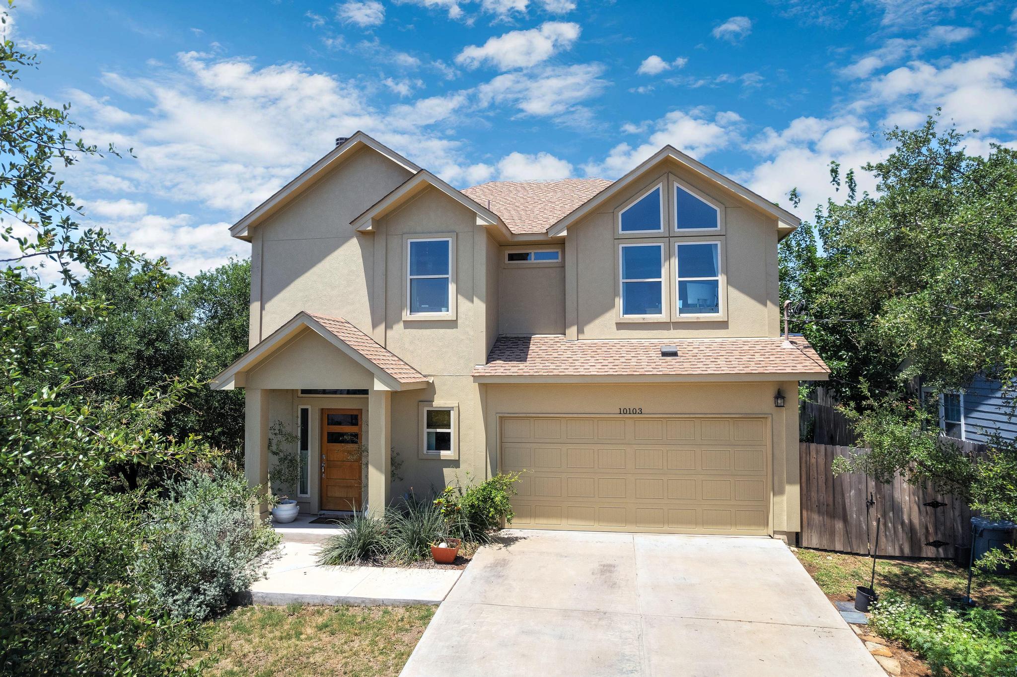 10103 Twin Lake Loop — photo