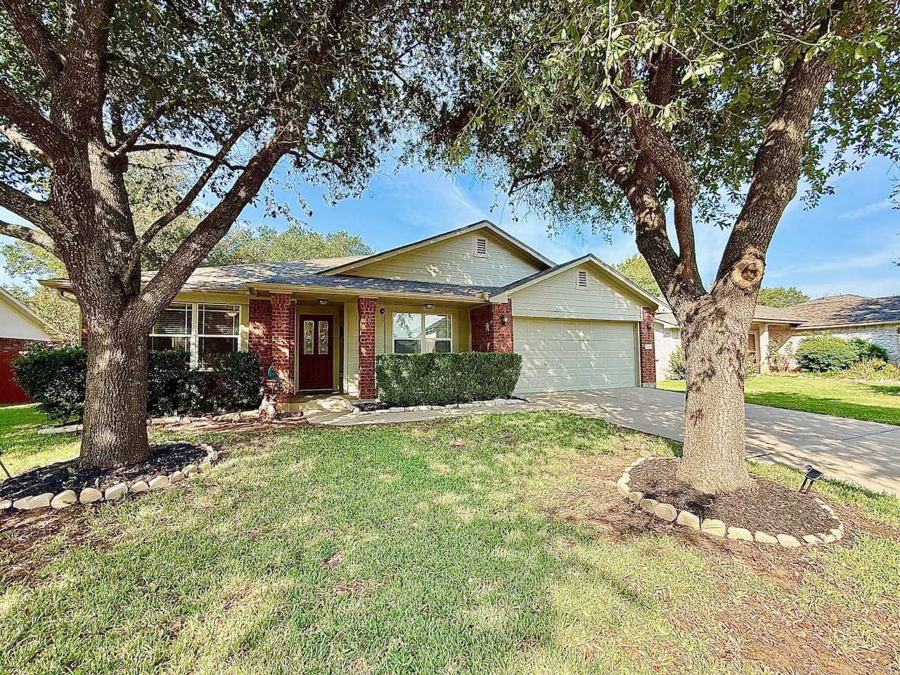 3230 Arroyo Bluff Ln — photo