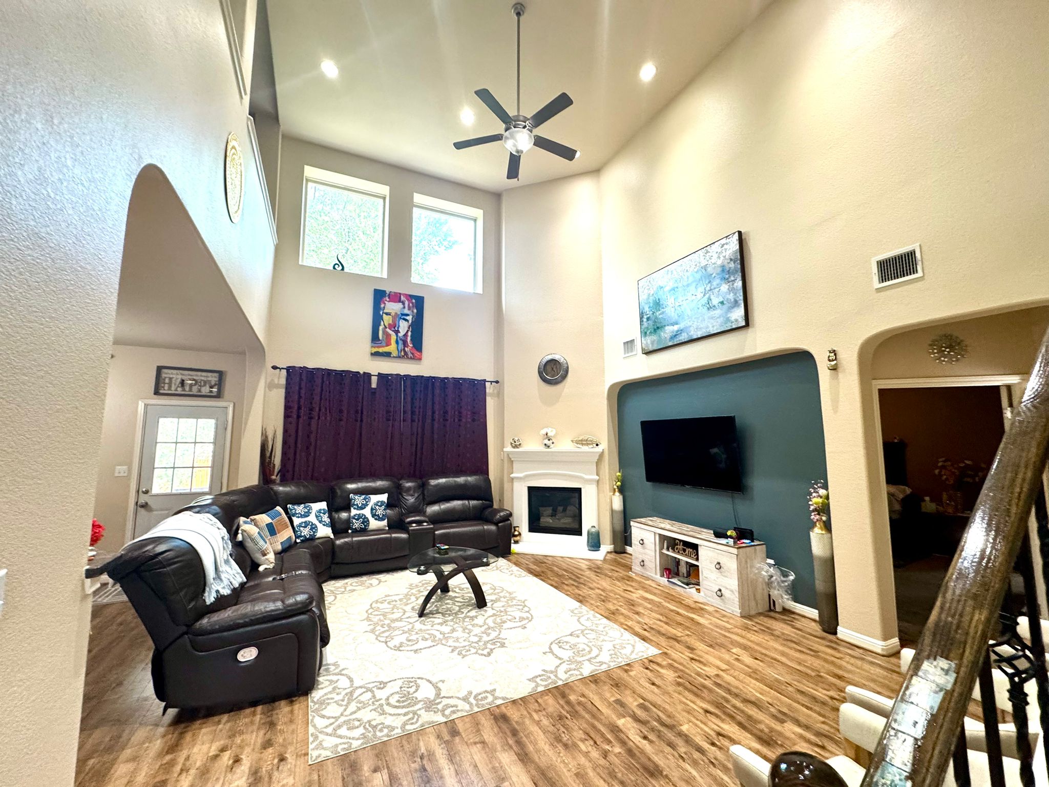 615 Seminole Canyon Dr — photo