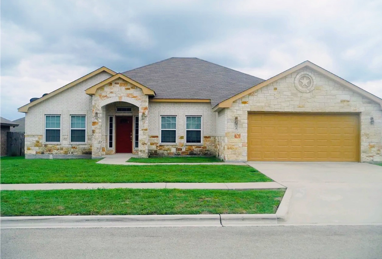 404 W Little Dipper Dr — photo