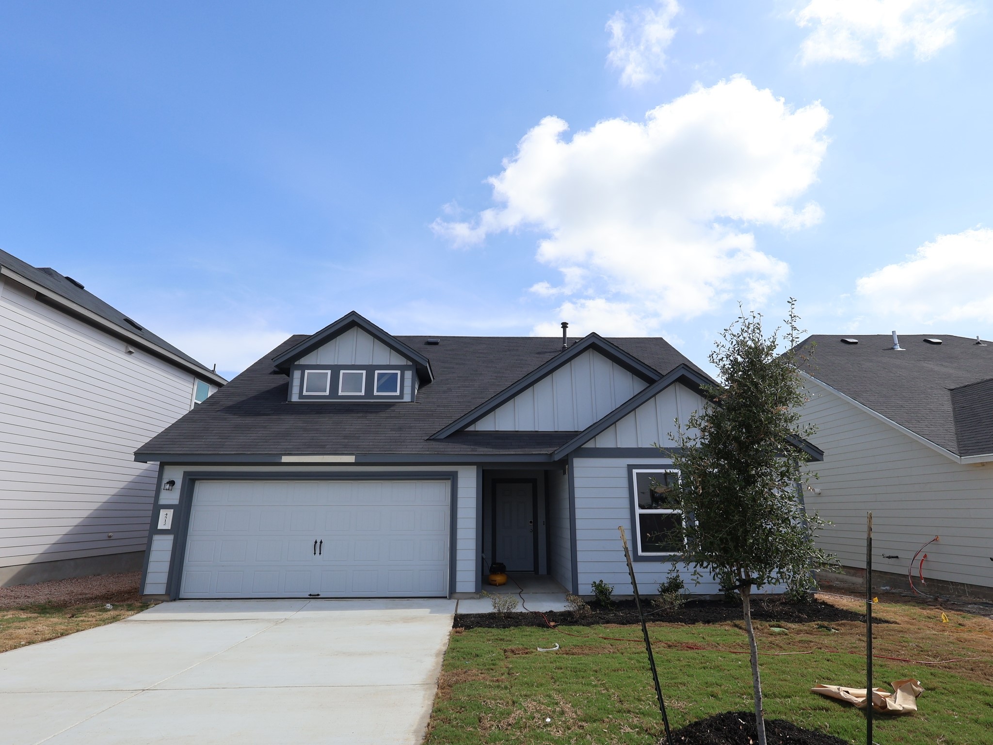 4512 Bridal Veil Dr — photo