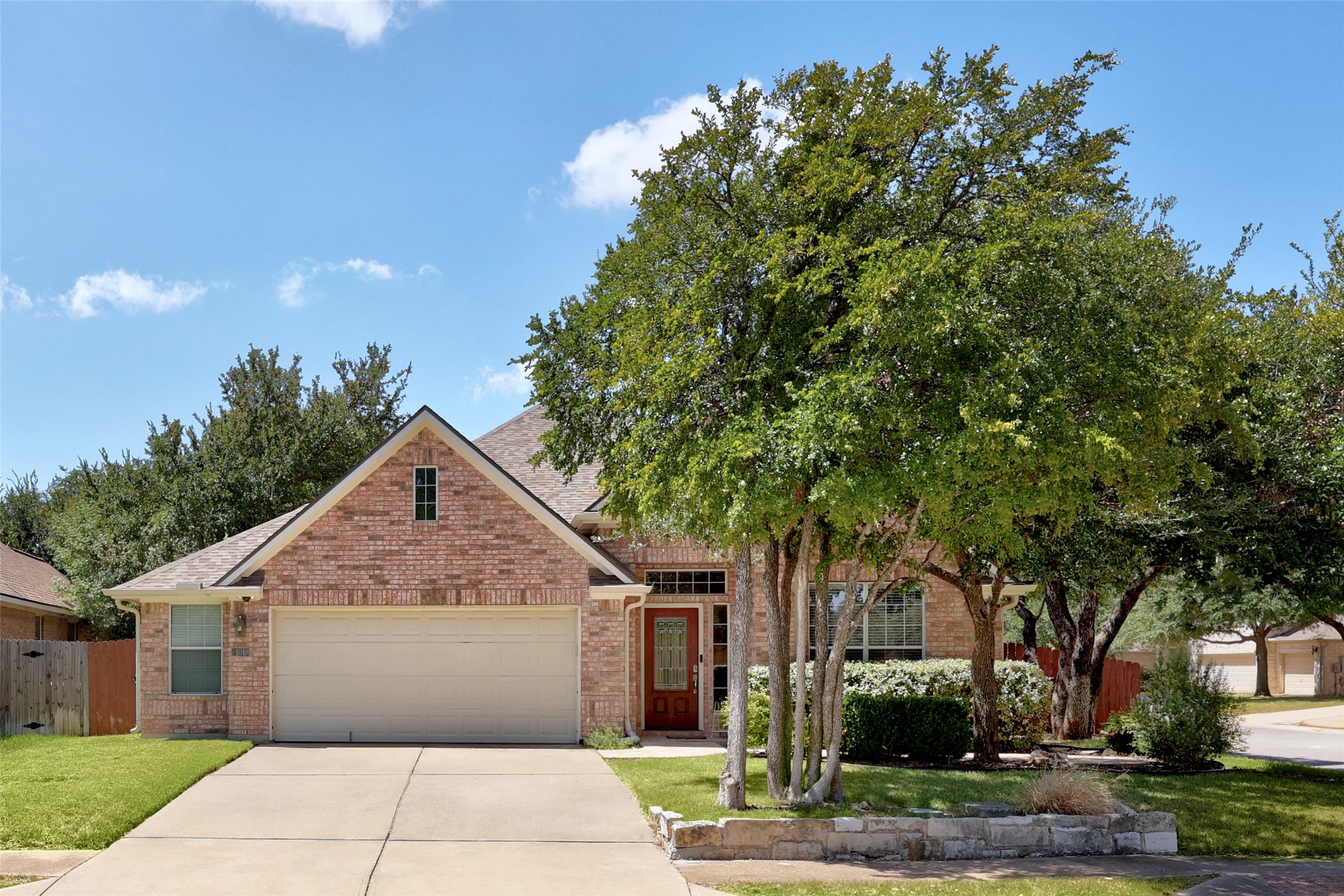 101 Arrowhead Trl — photo