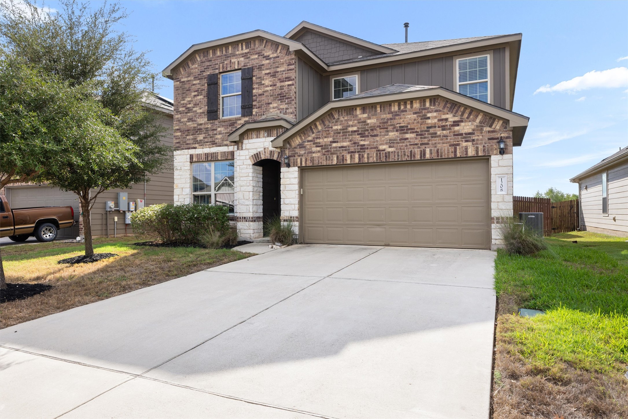 1208 Cliffbrake Way — photo